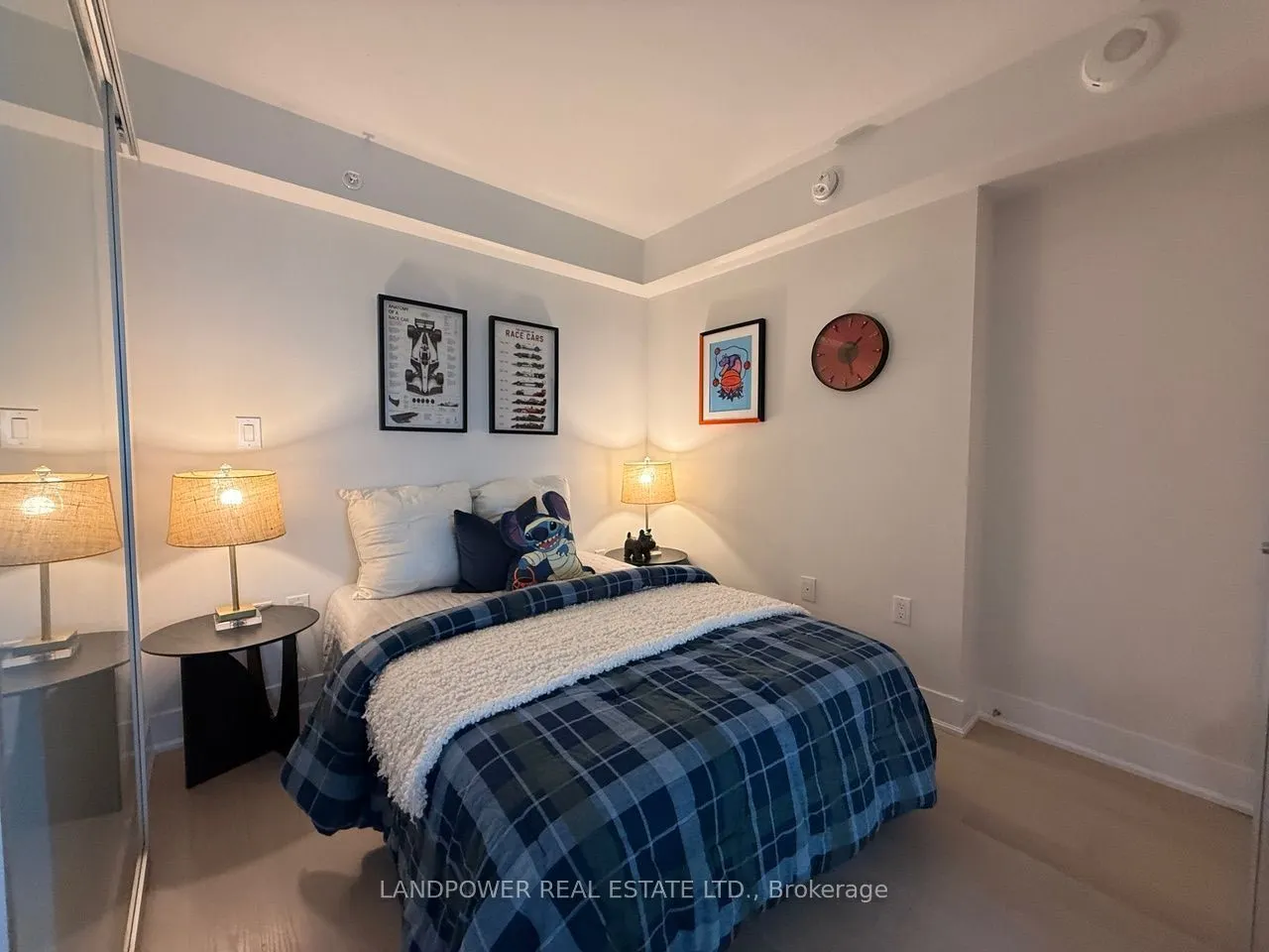 955 Bay Street #2713