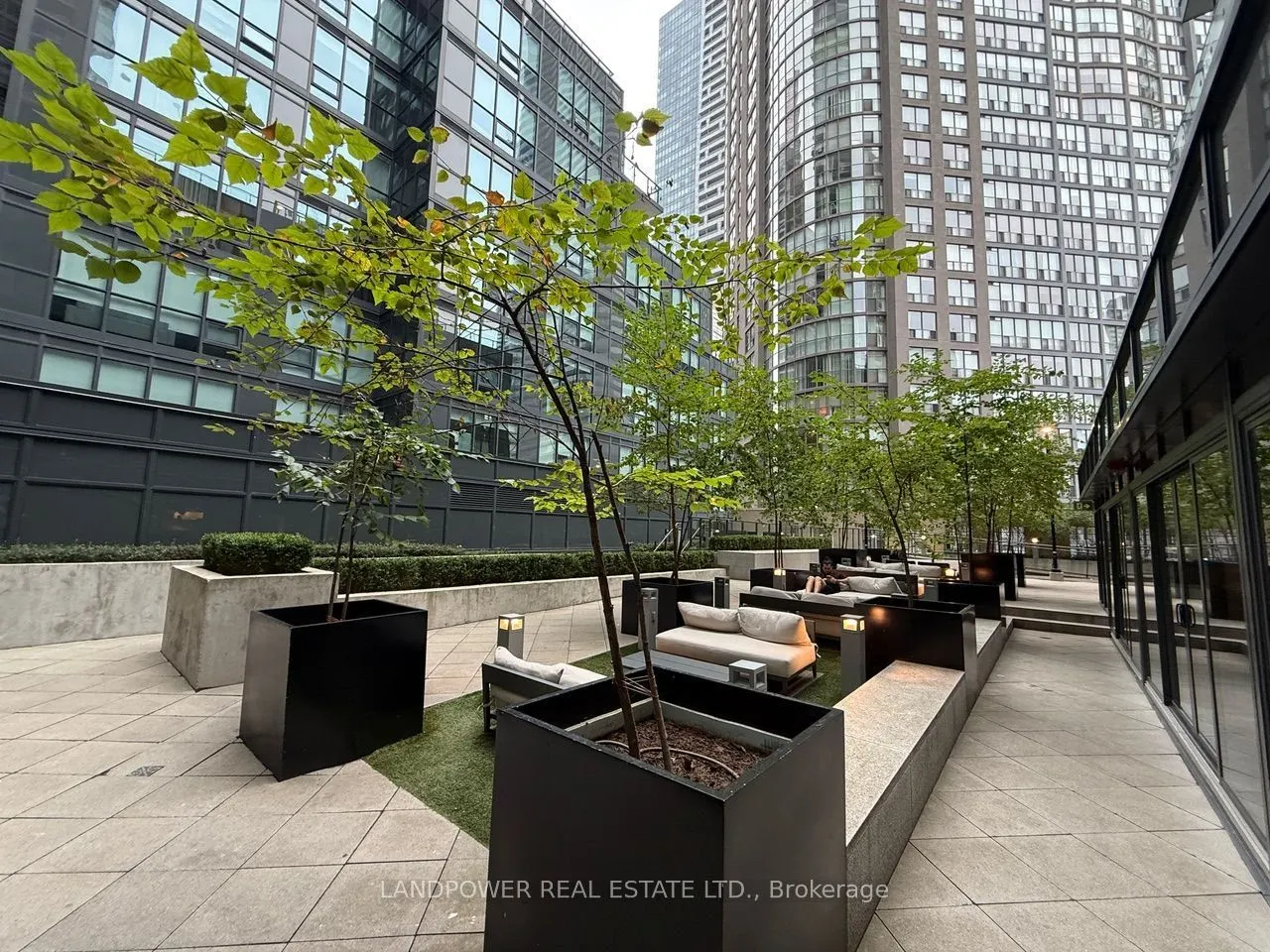 955 Bay Street #2713