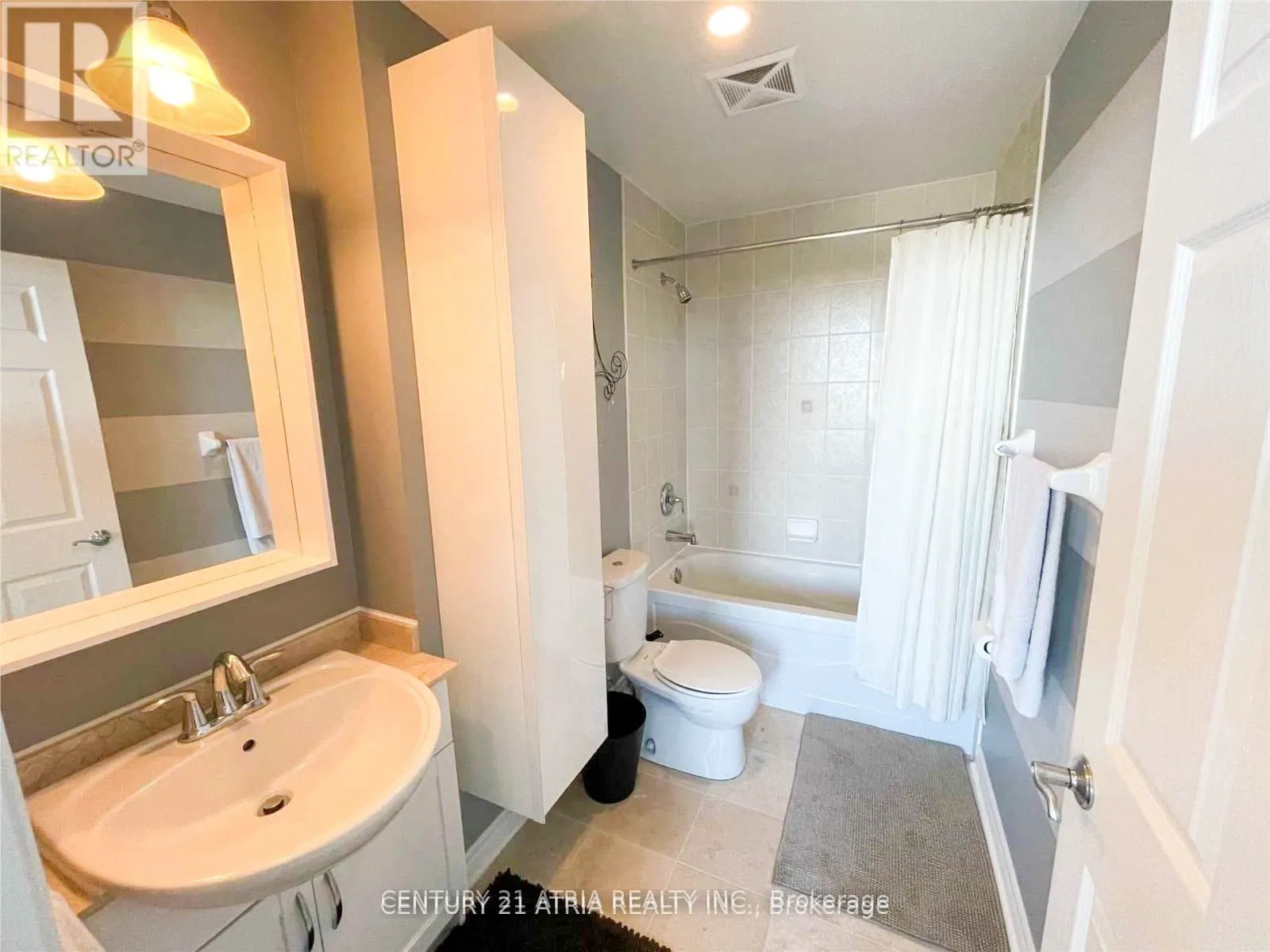 18 Holmes Avenue #1412