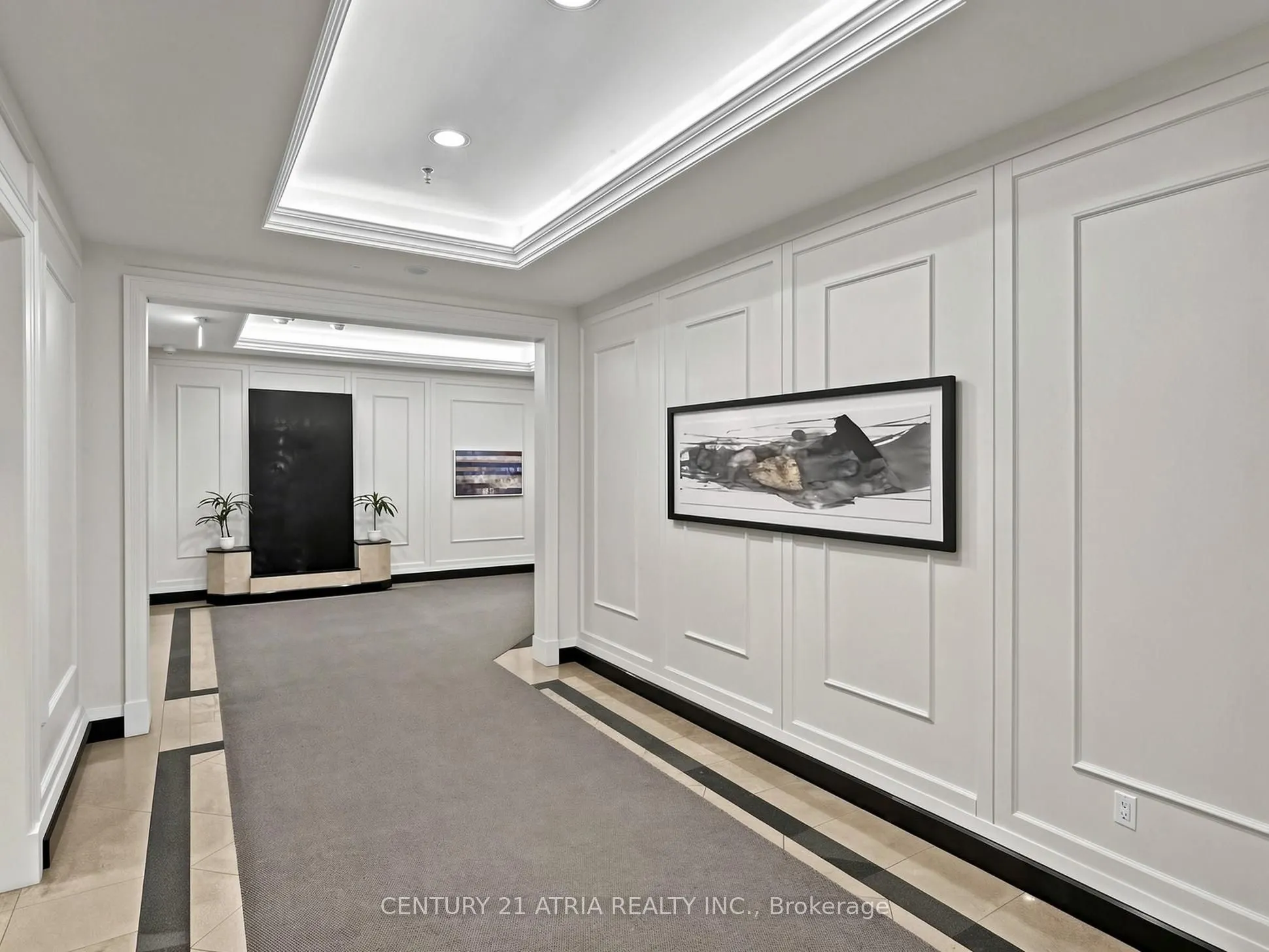 8 Hillcrest Avenue #2703