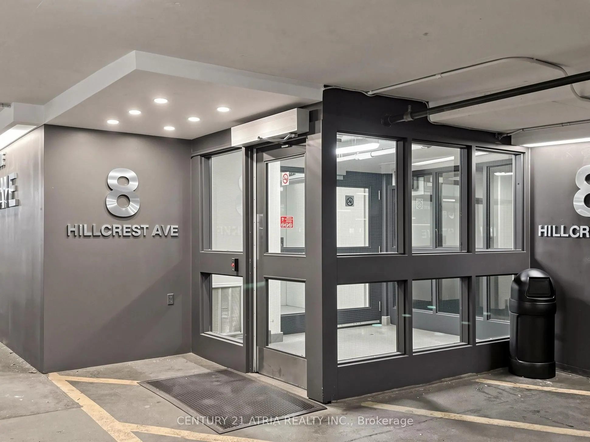 8 Hillcrest Avenue #2703