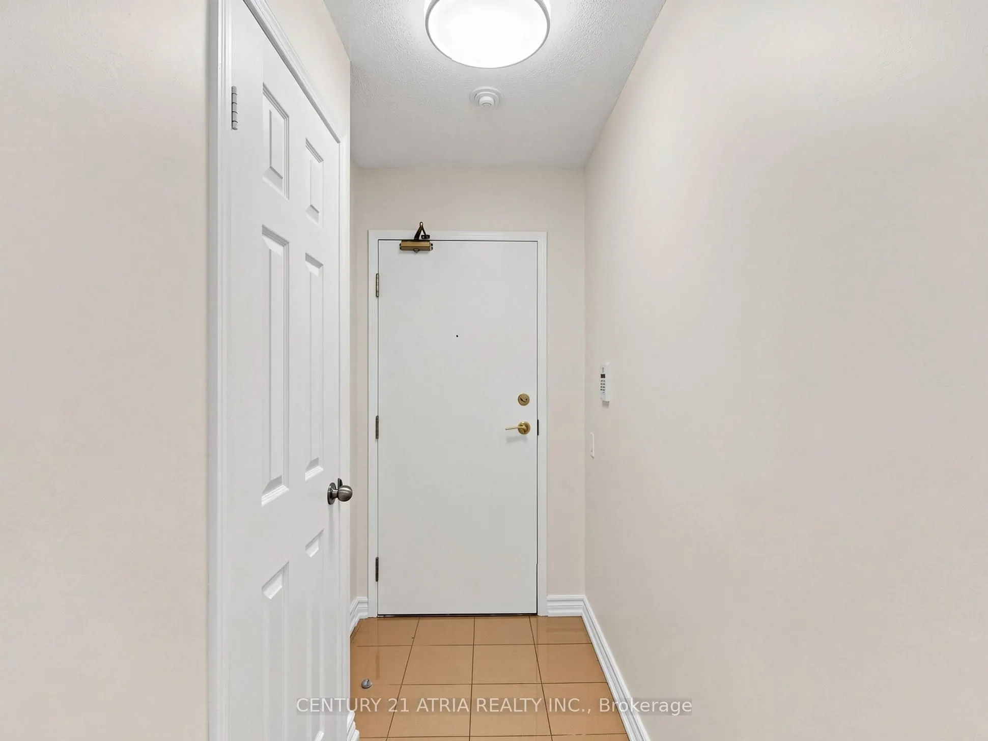 8 Hillcrest Avenue #2703
