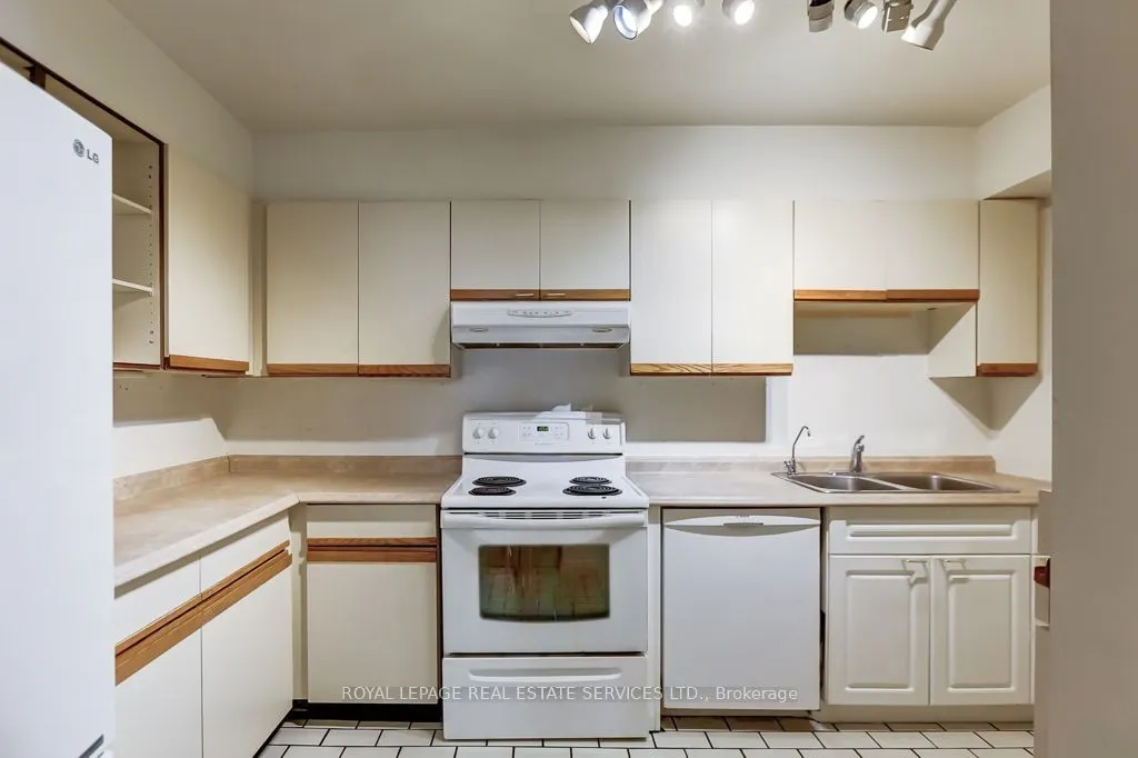 48 Granby Street #6
