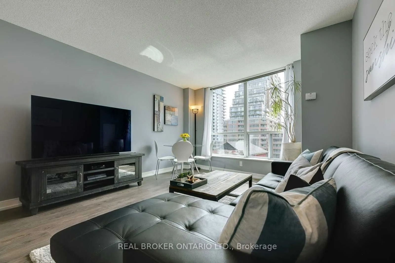 50 Lynn Williams Street #407