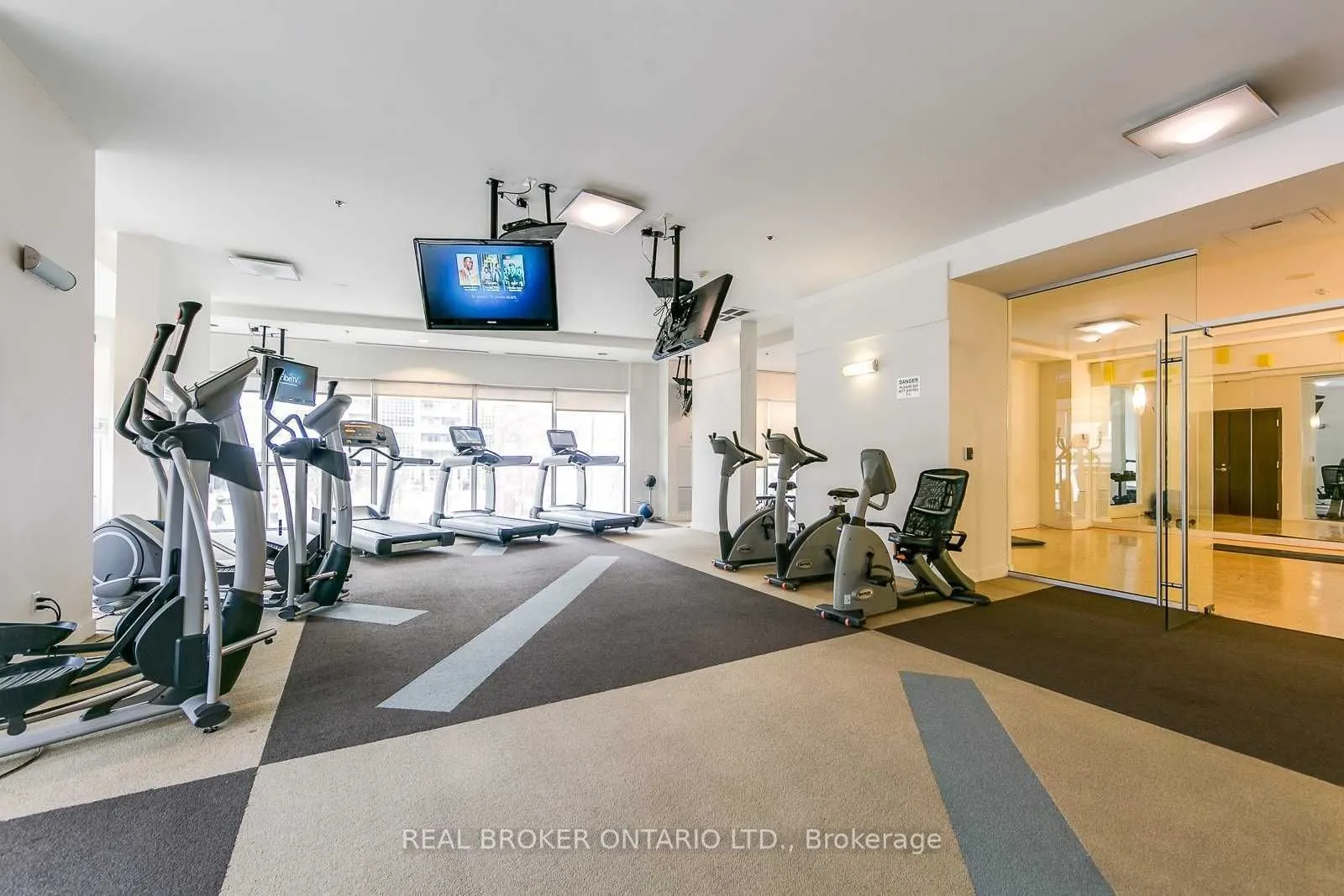 50 Lynn Williams Street #407