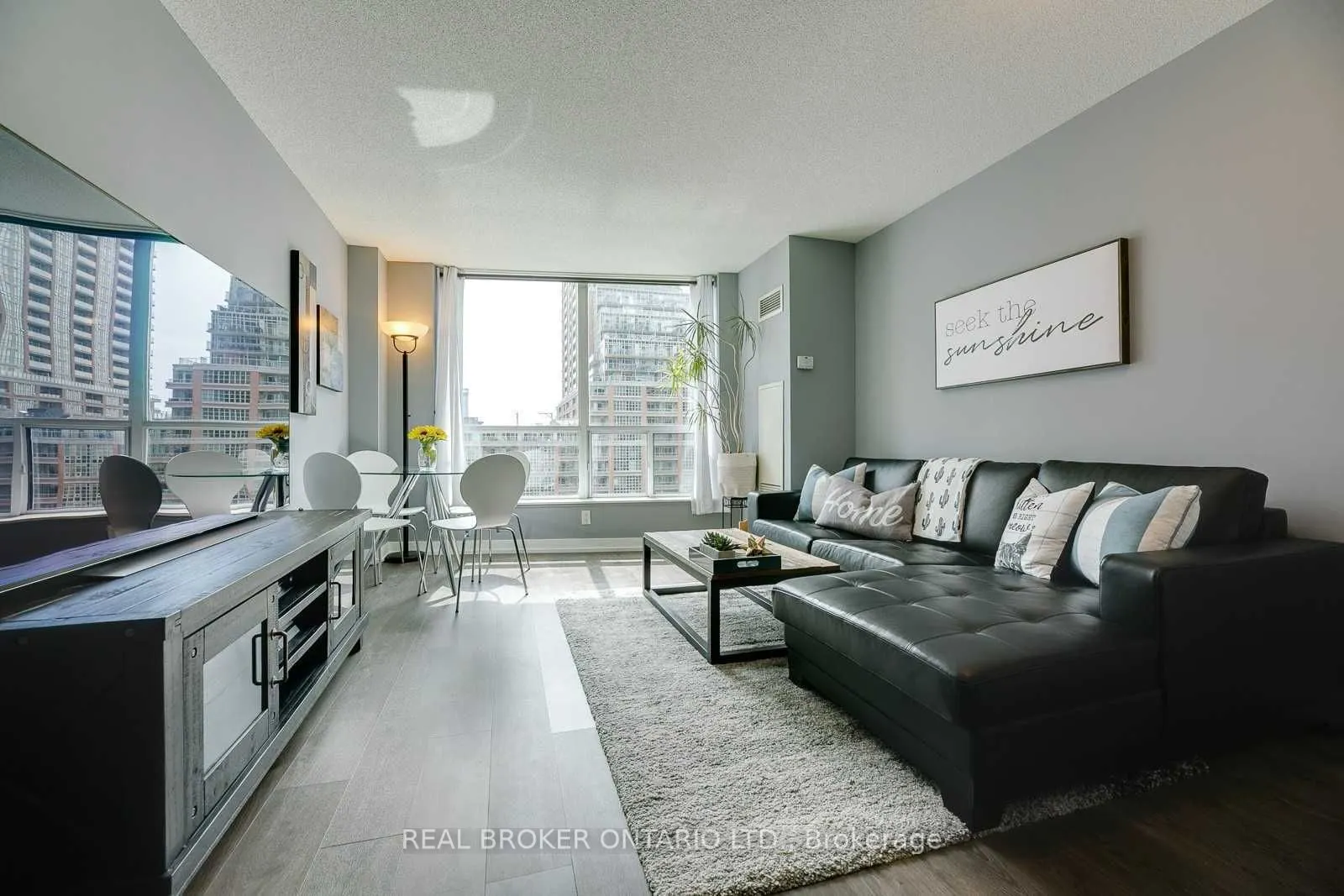 50 Lynn Williams Street #407