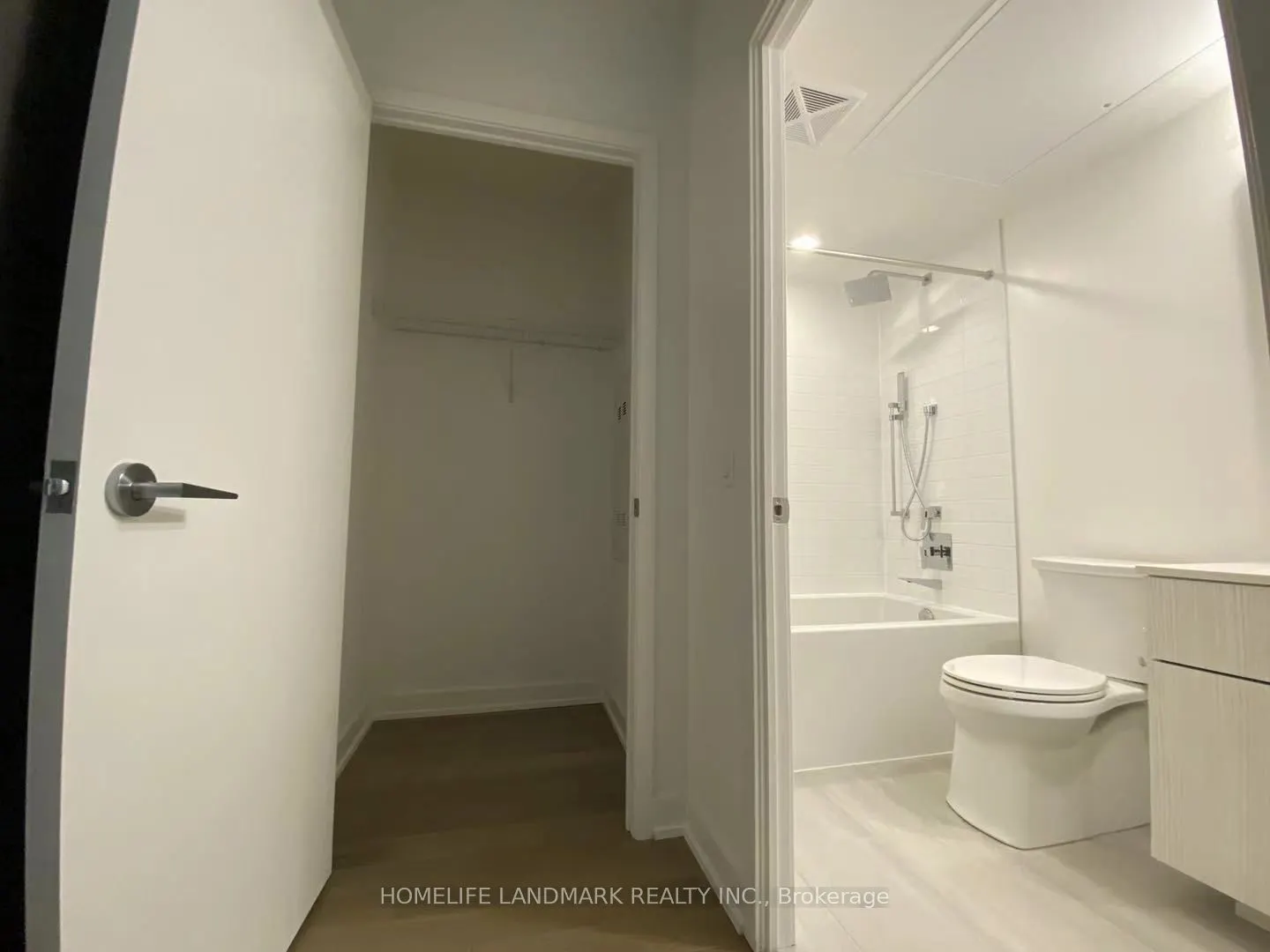 25 Richmond Street E #209
