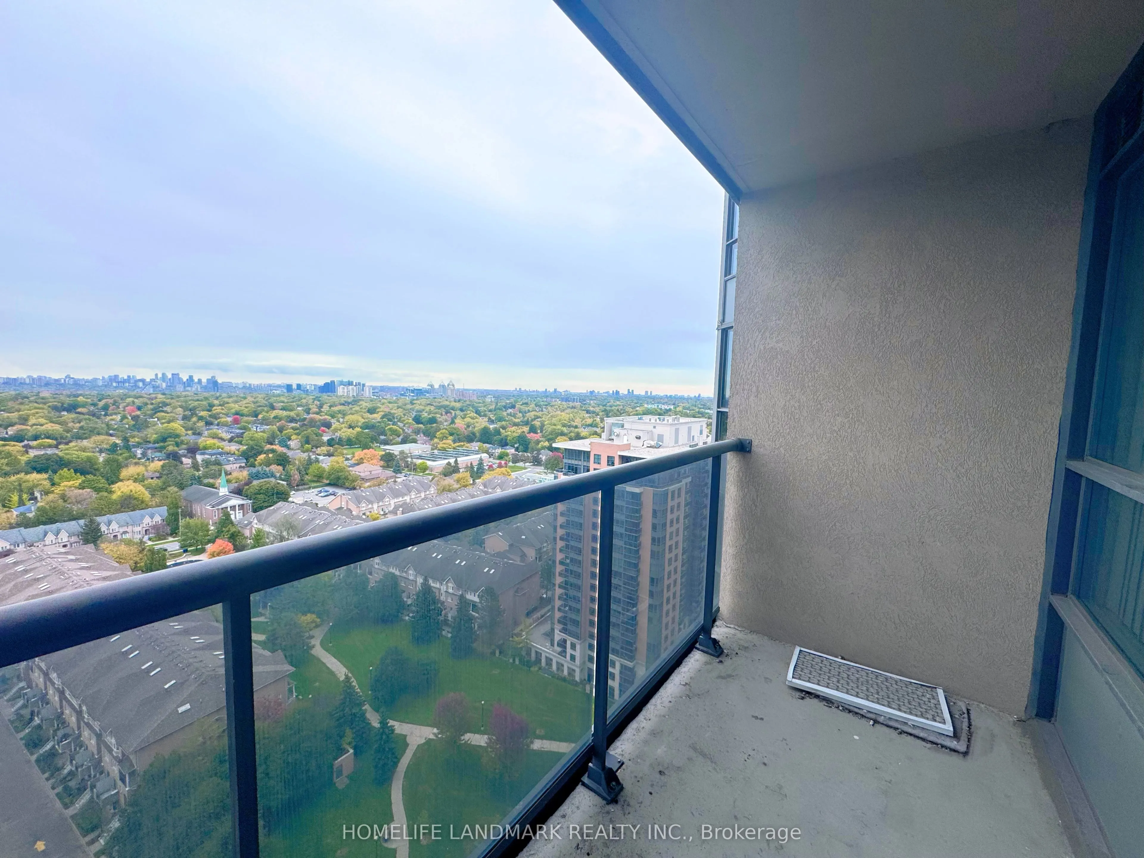 10 Northtown Way #2213