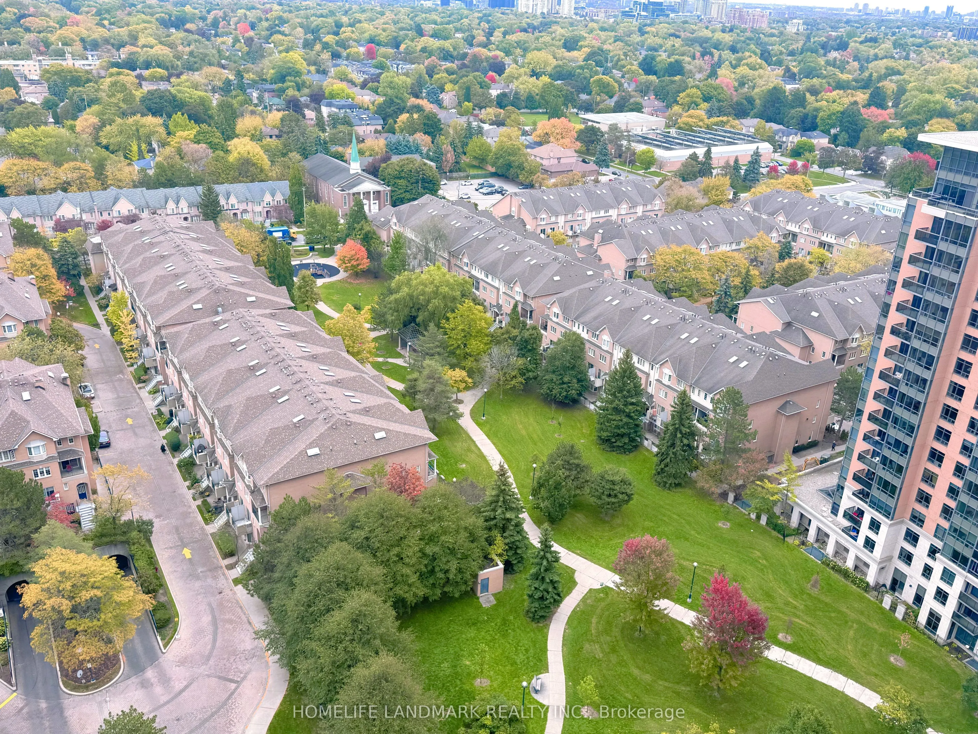10 Northtown Way #2213