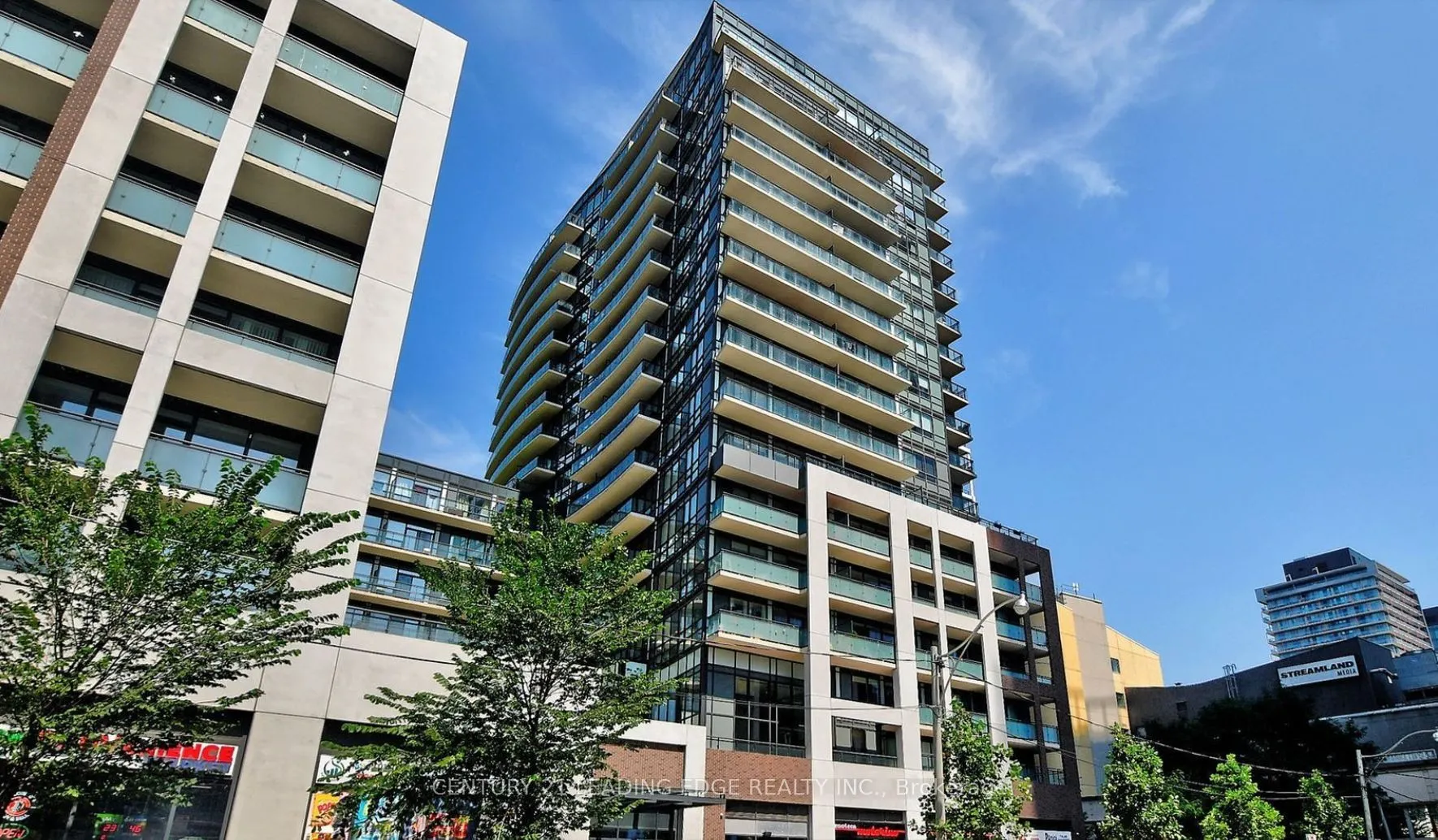 460 Adelaide Street E #Ph203