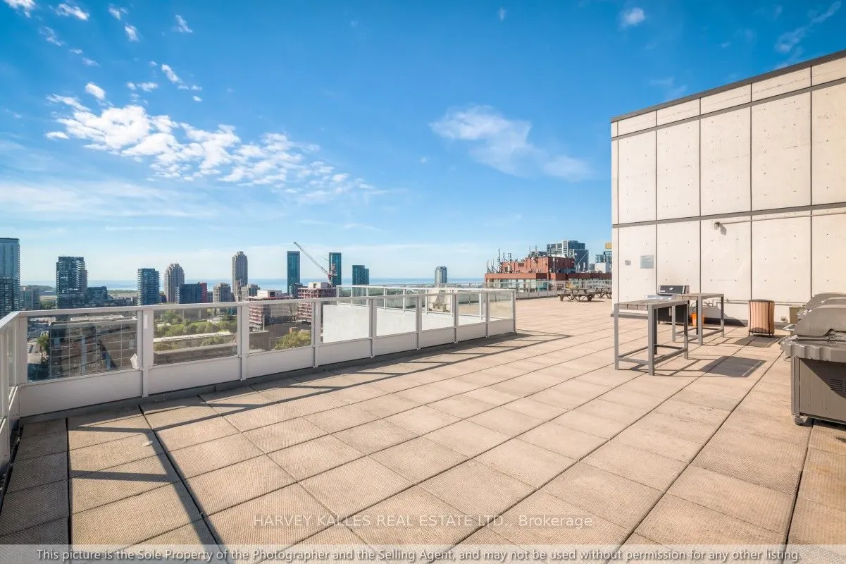 700 king Street W #608