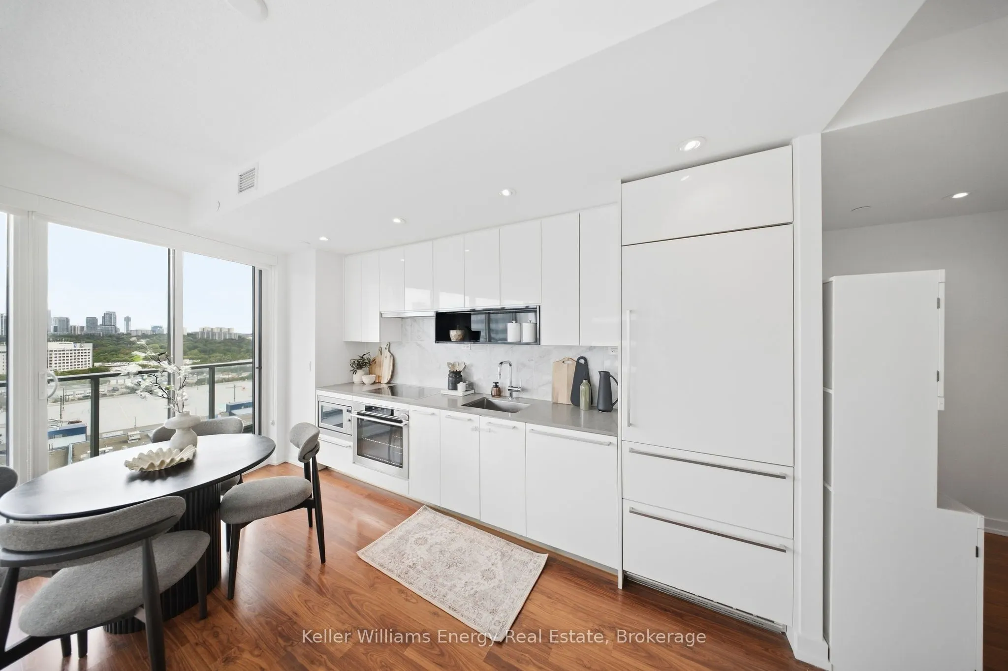 117 McMahon Drive #1109