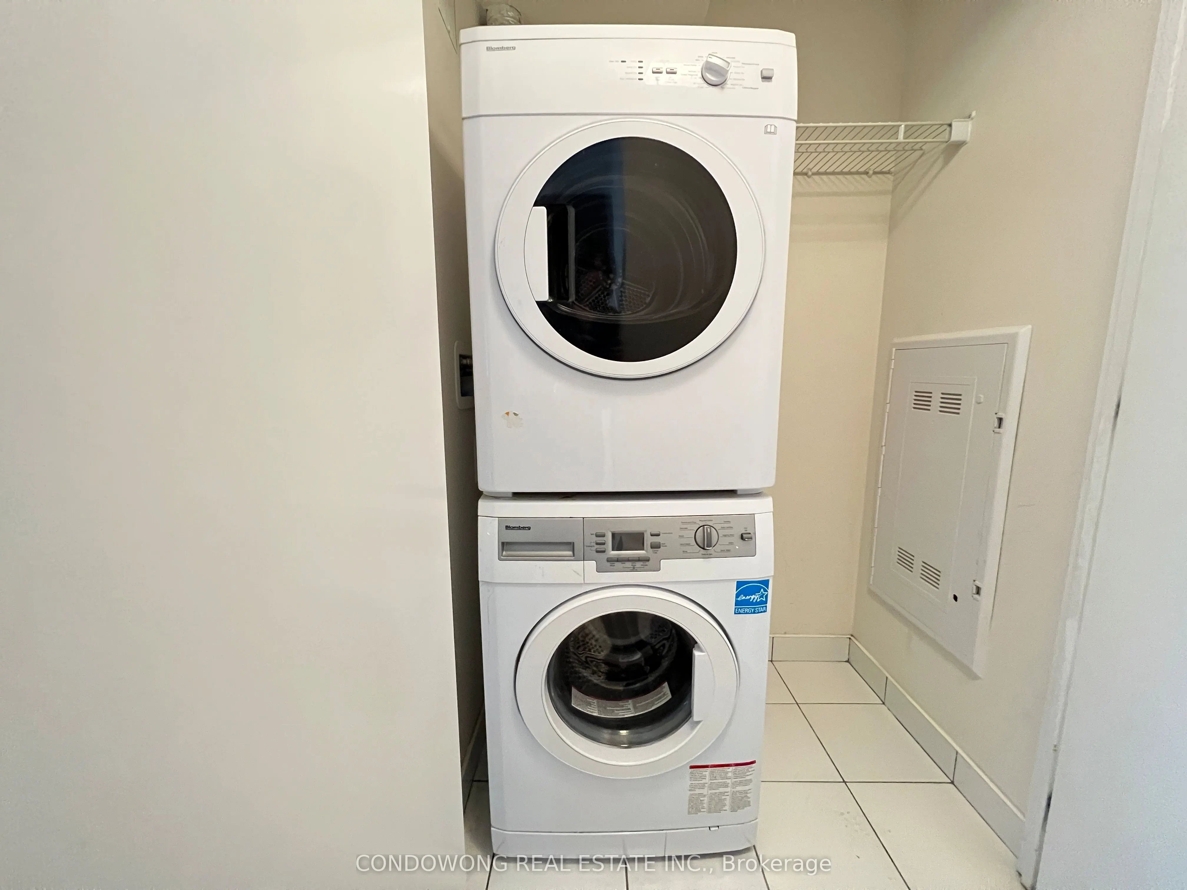 181 Dundas Street E #4101