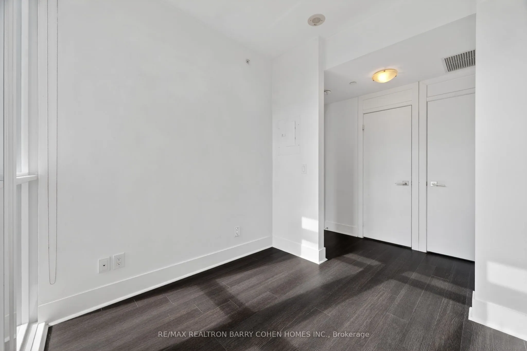 32 Davenport Road #303