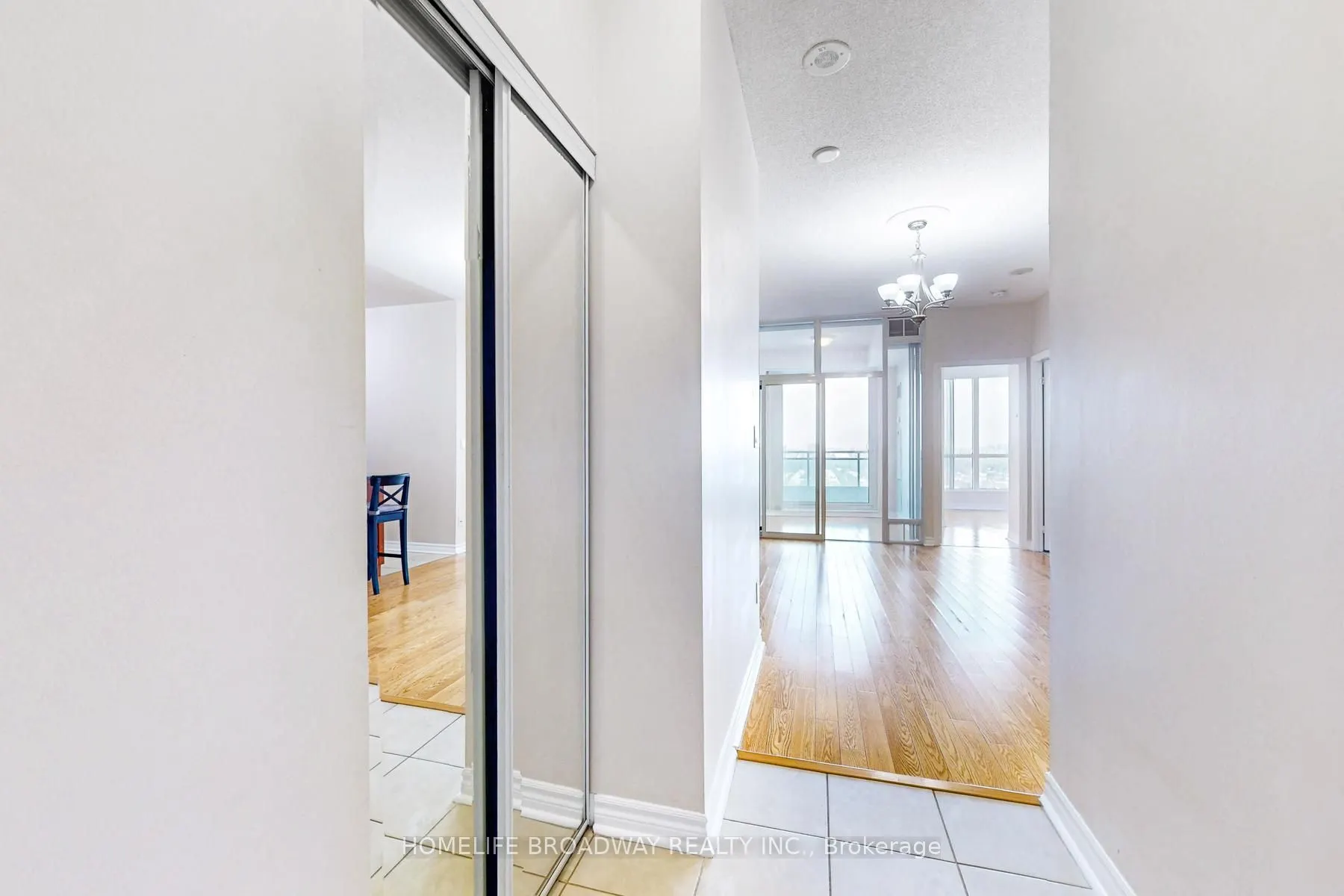 18 Holmes Avenue #2215