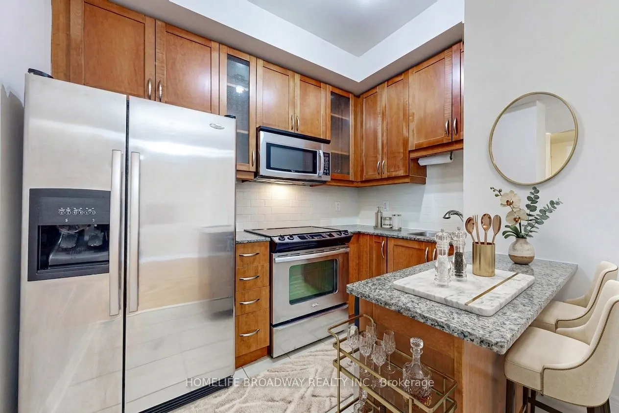 18 Holmes Avenue #2215