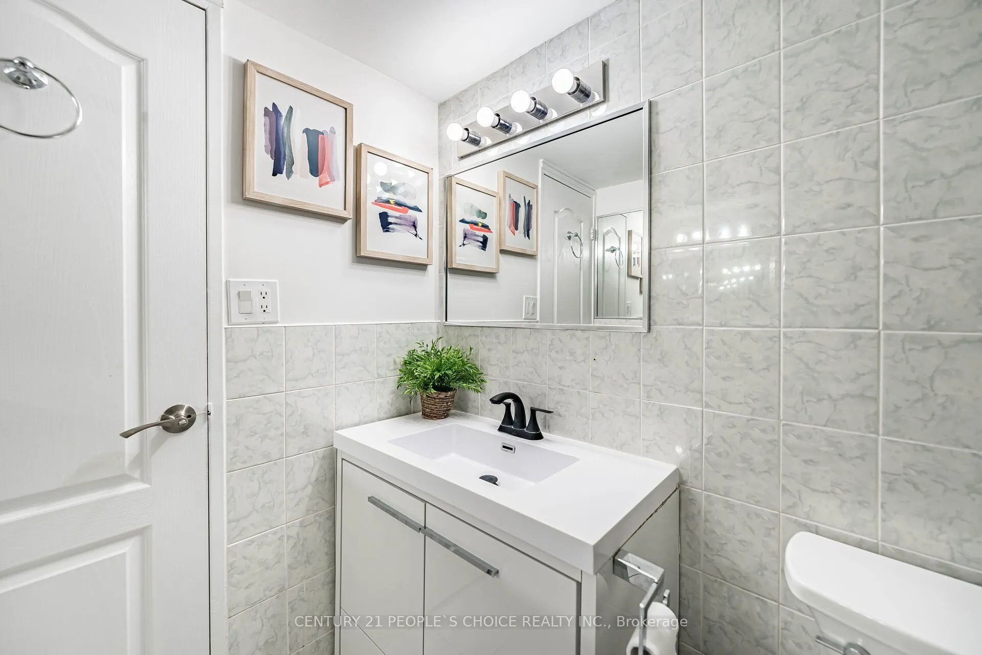 10 Edgecliffe Golfway #809