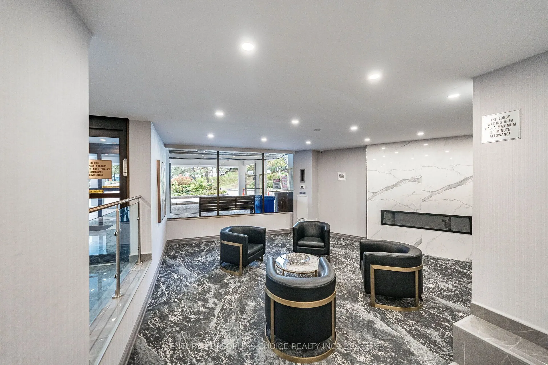 10 Edgecliffe Golfway #809