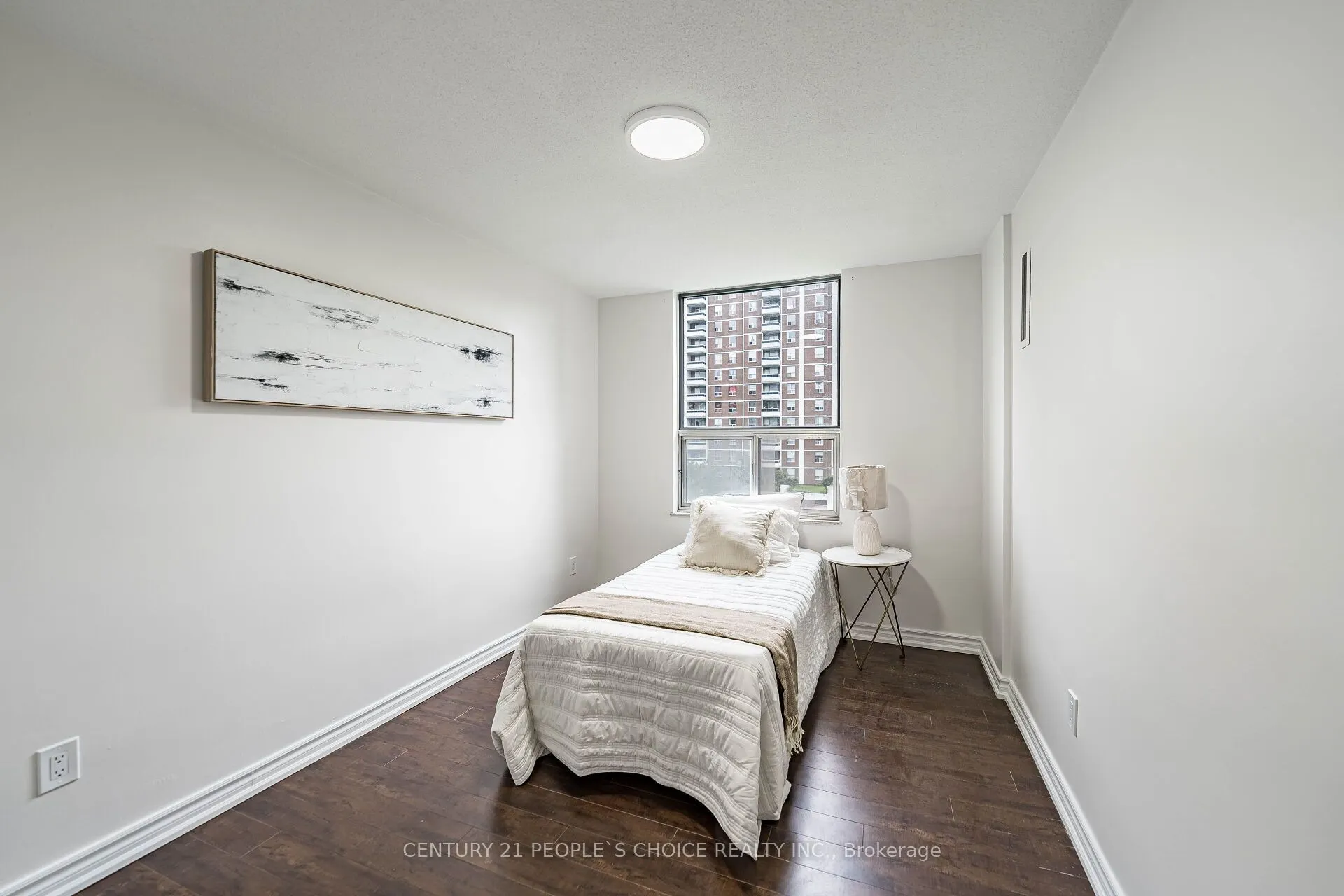 10 Edgecliffe Golfway #809
