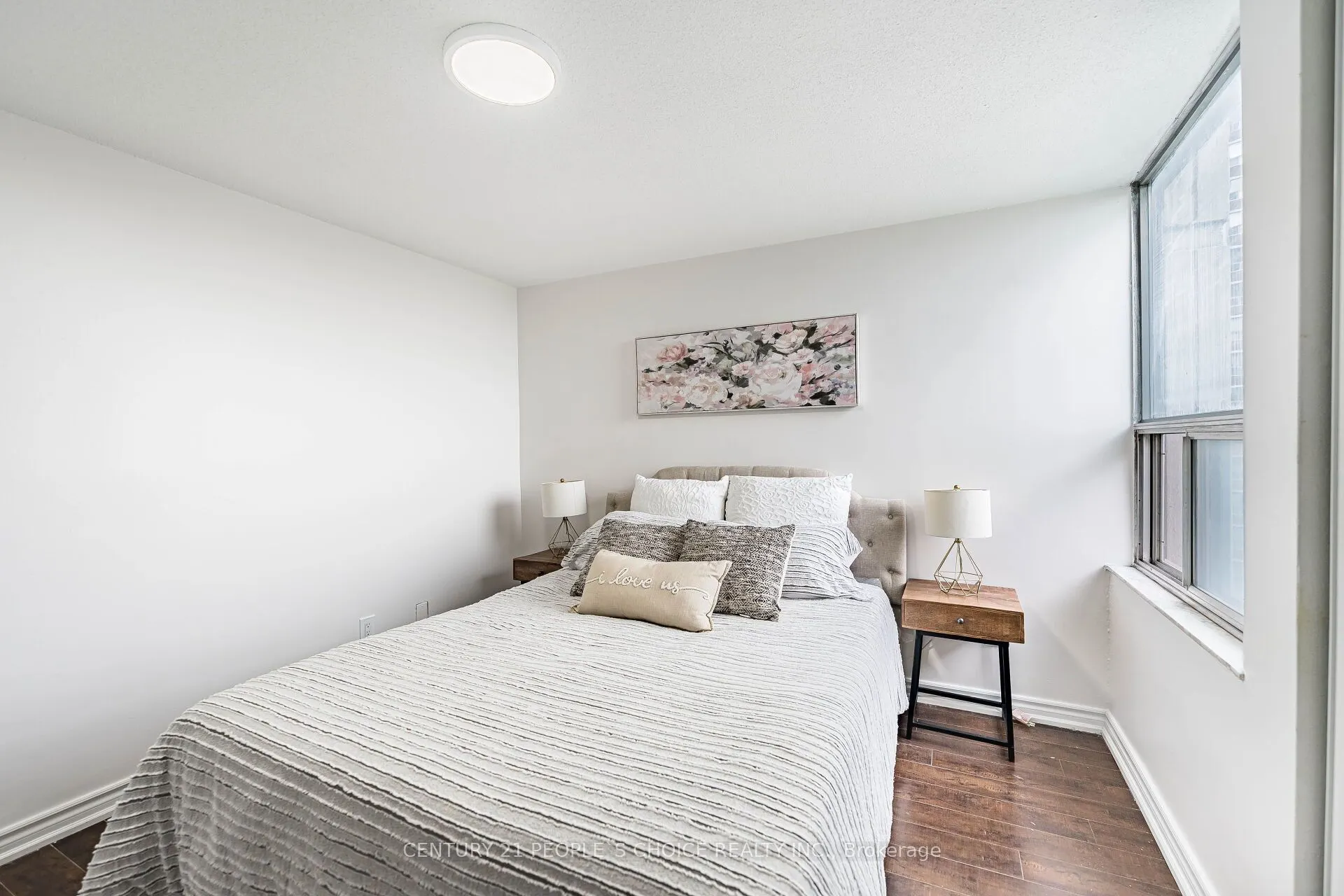 10 Edgecliffe Golfway #809