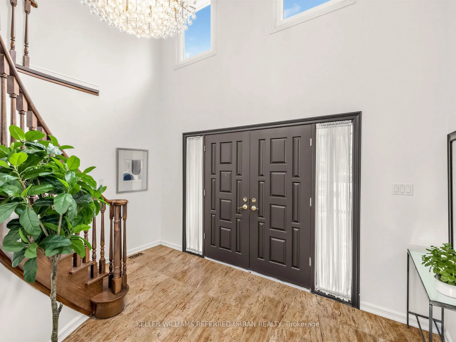9 Tigerlily Court