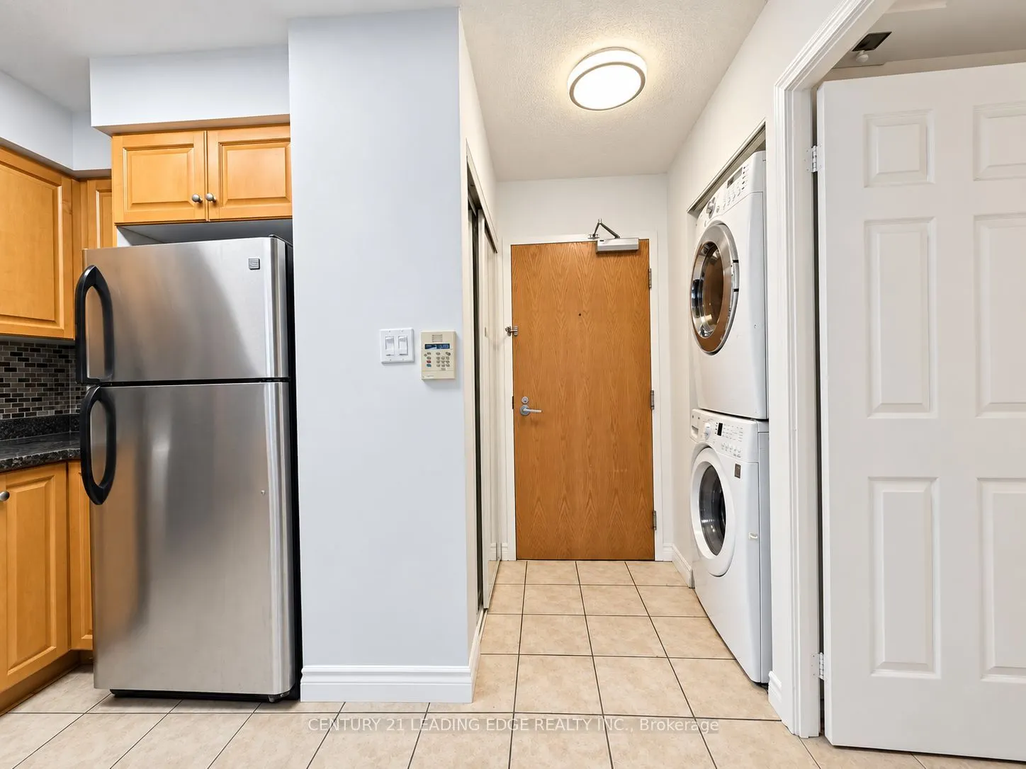 7 Lorraine Drive W #316