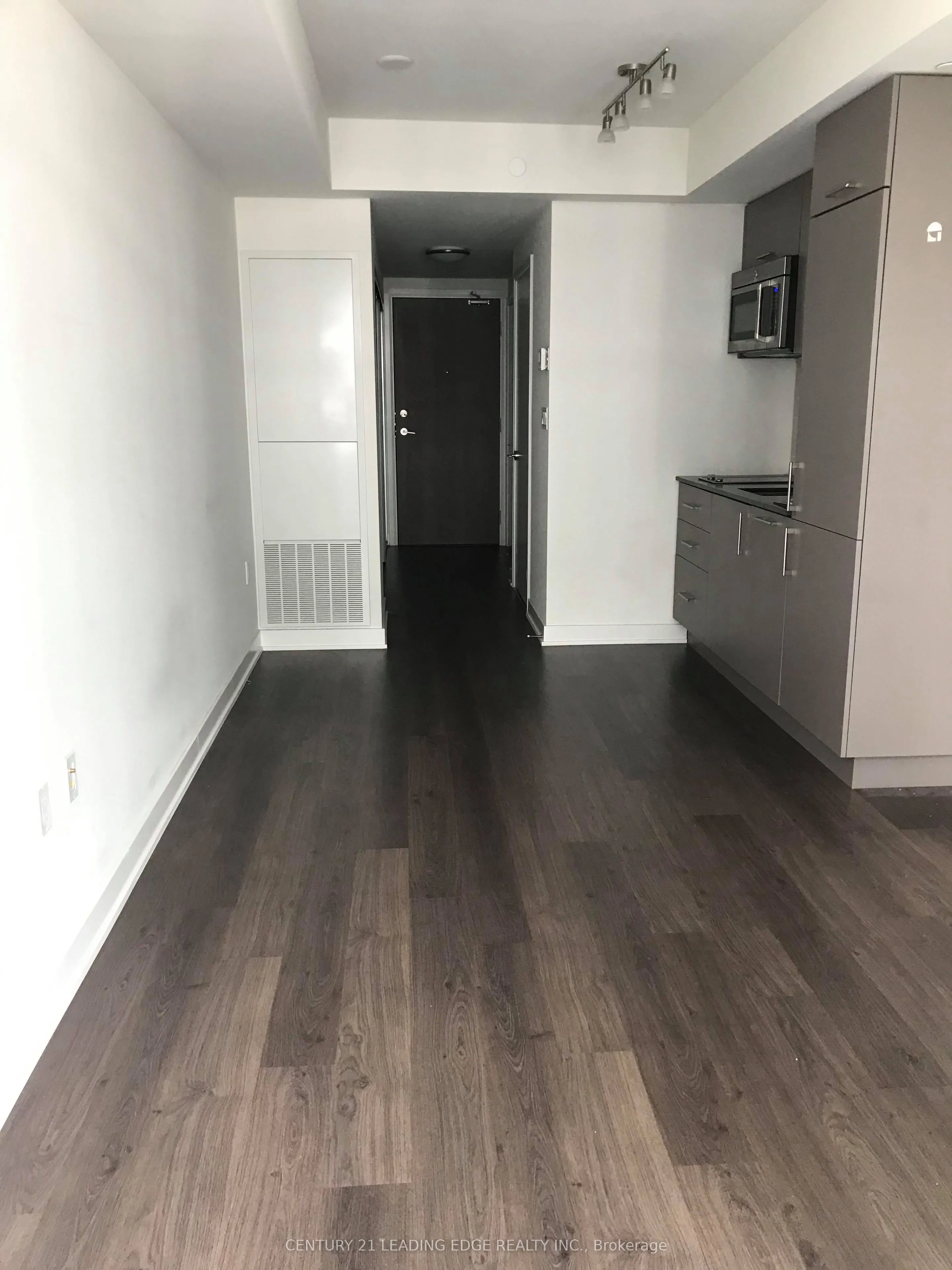27 Bathurst Street #1116W