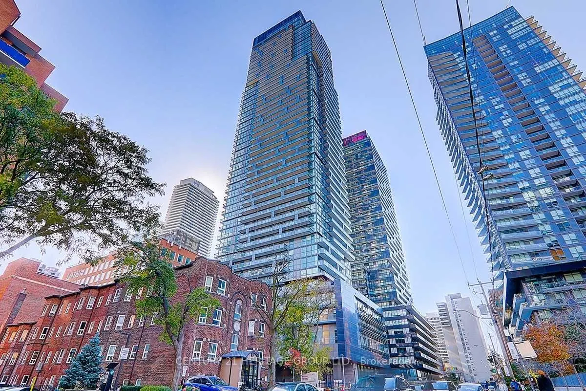 39 Roehampton Avenue #3609