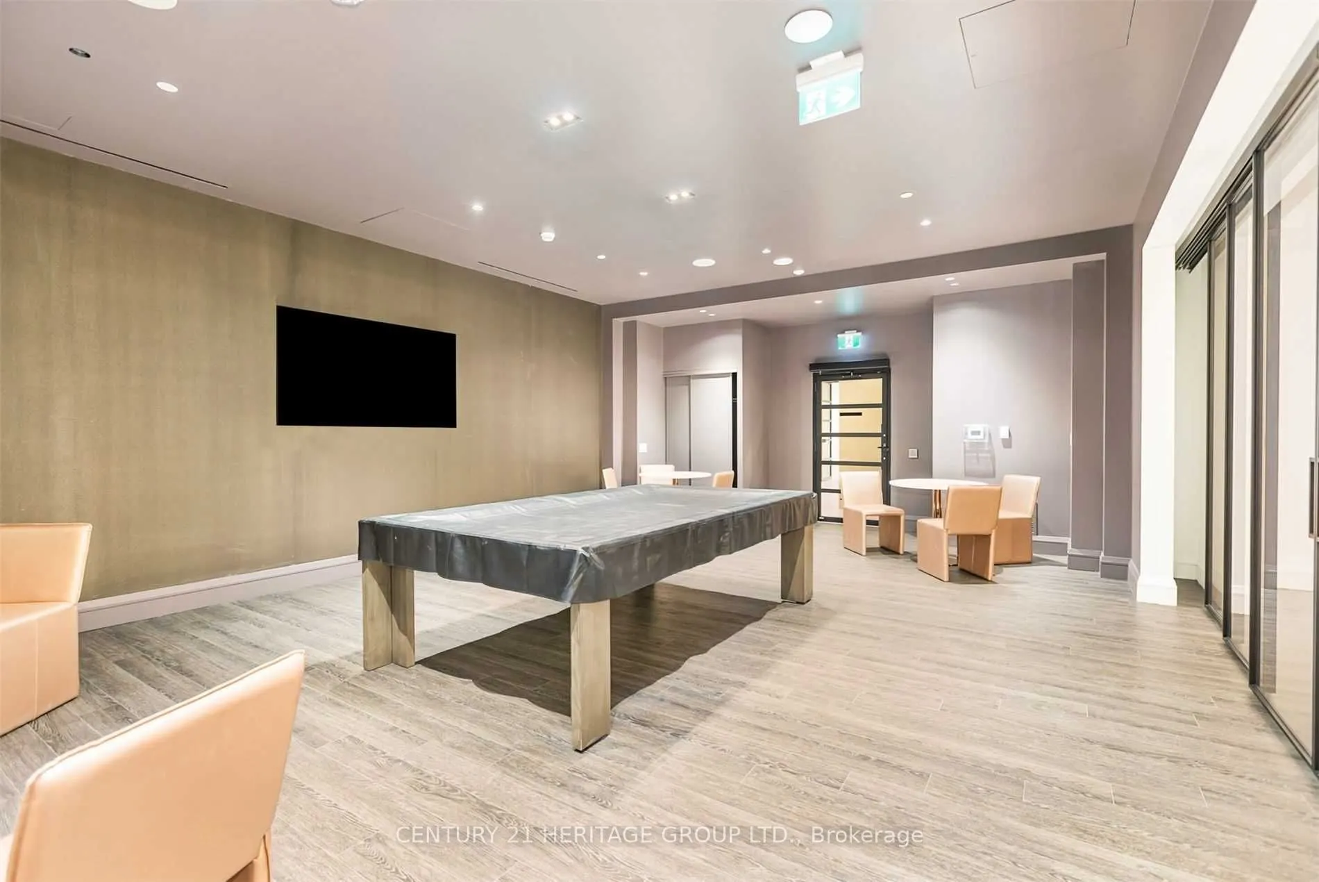 39 Roehampton Avenue #3609