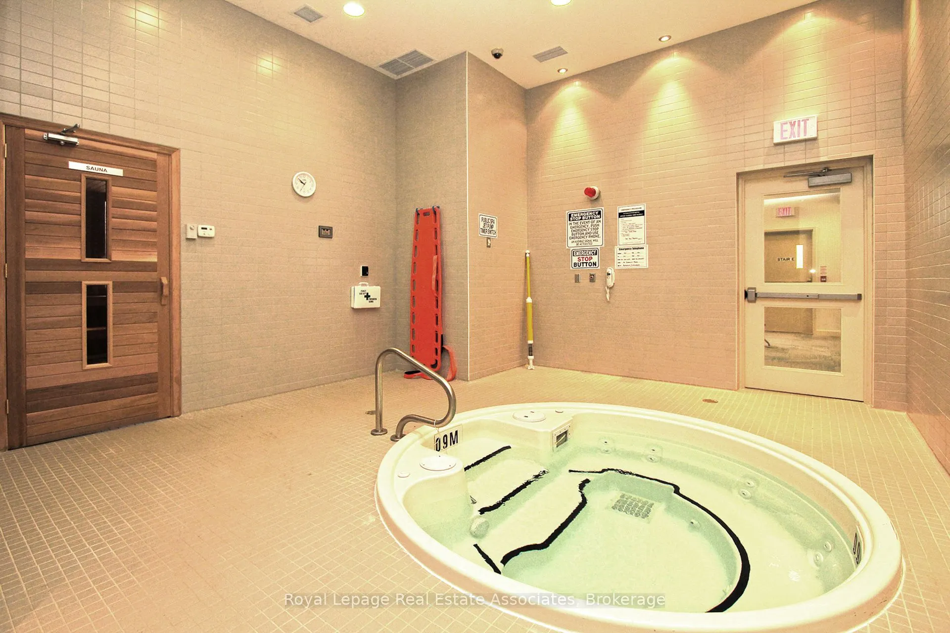 90 Stadium Road #1002
