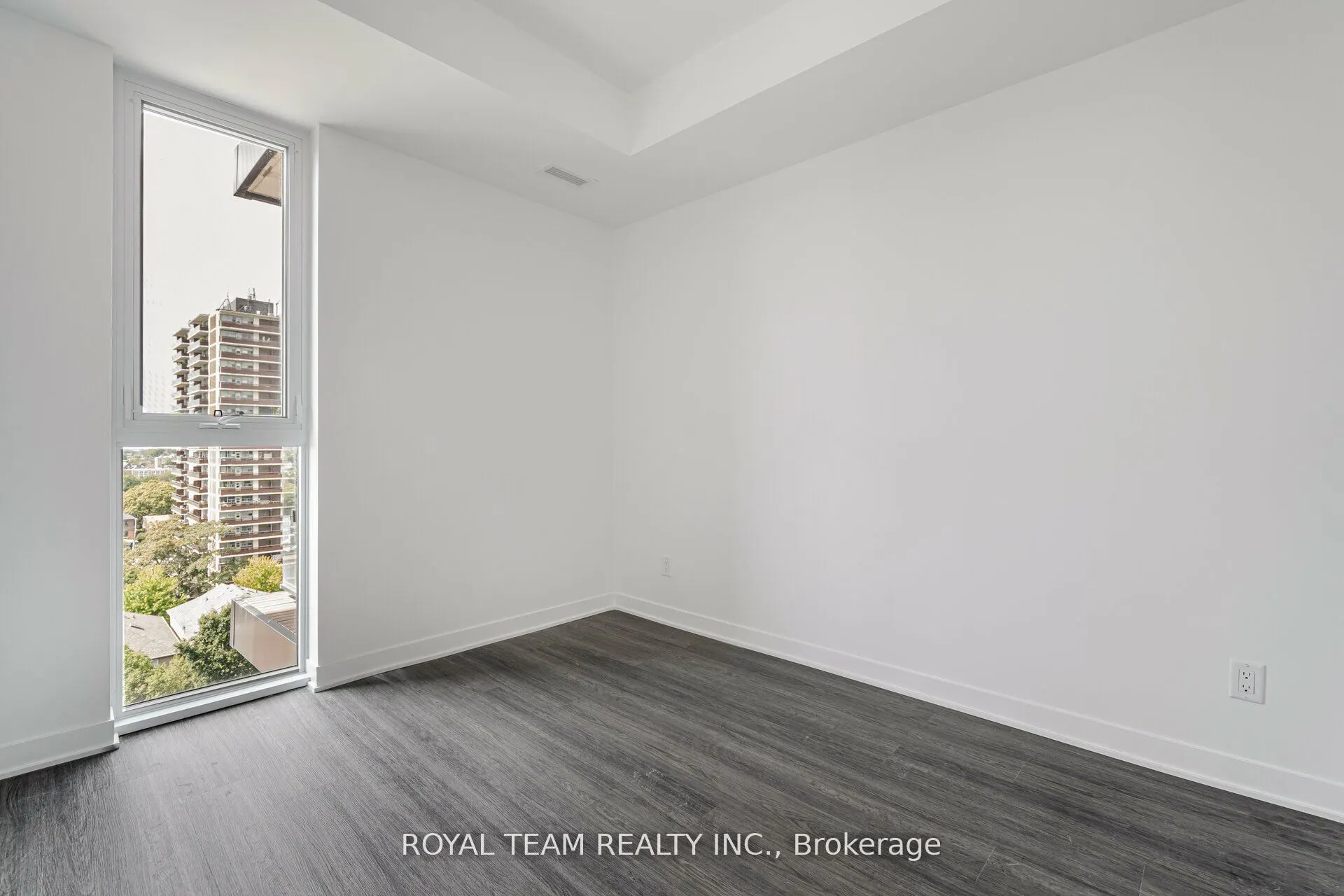 185 Alberta Avenue #1107