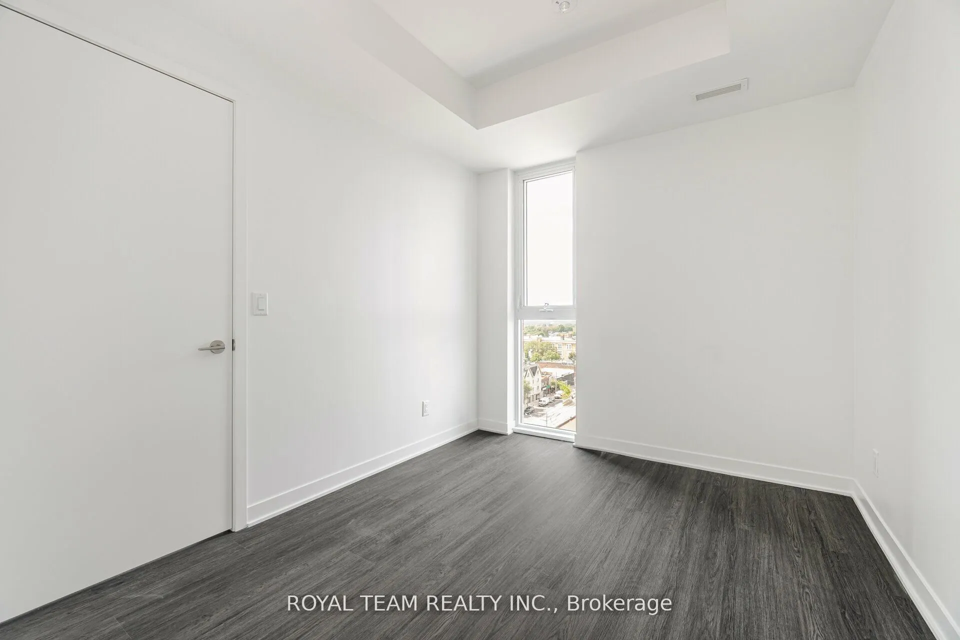 185 Alberta Avenue #1107