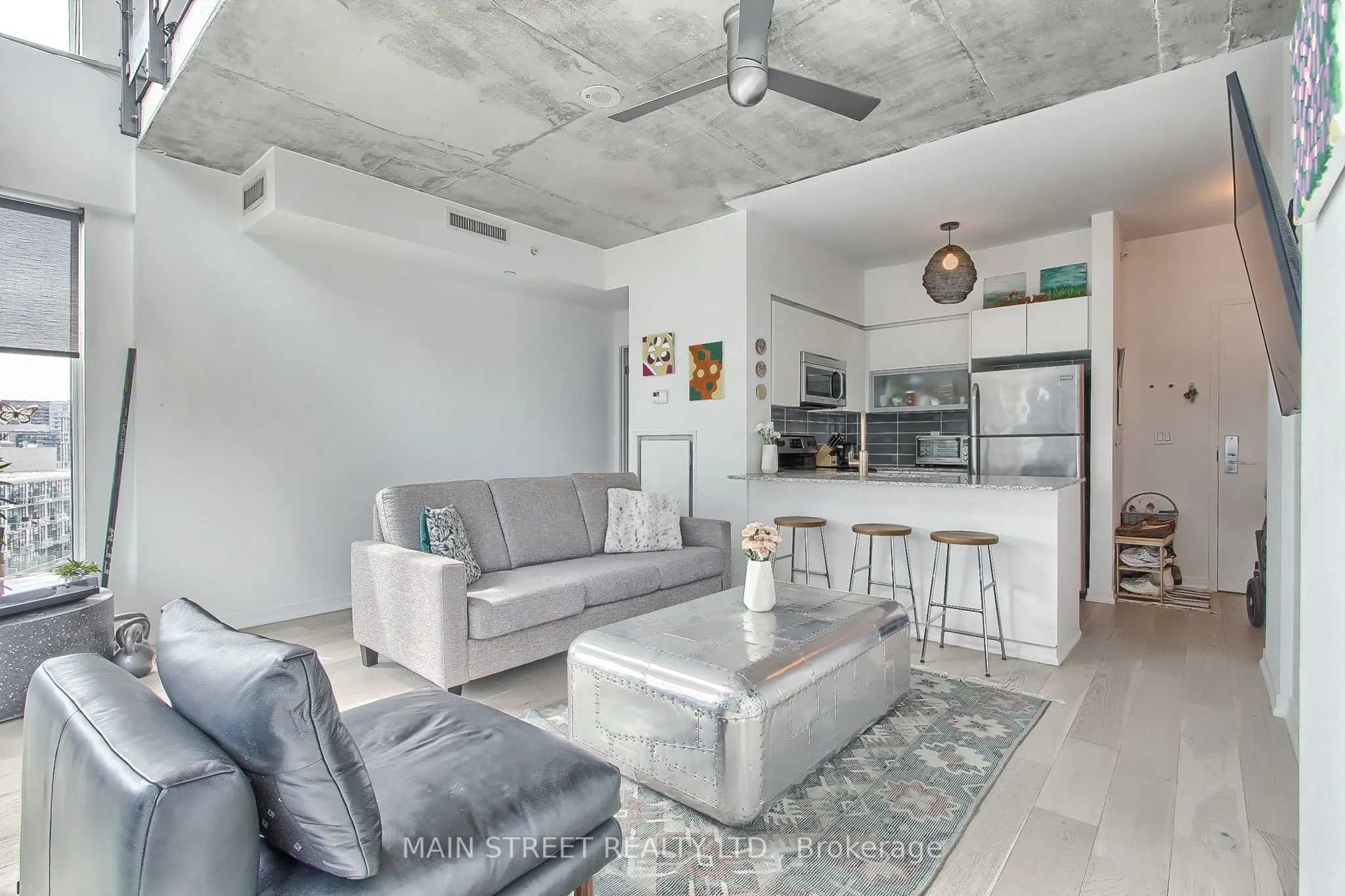 150 East Liberty Street #1213