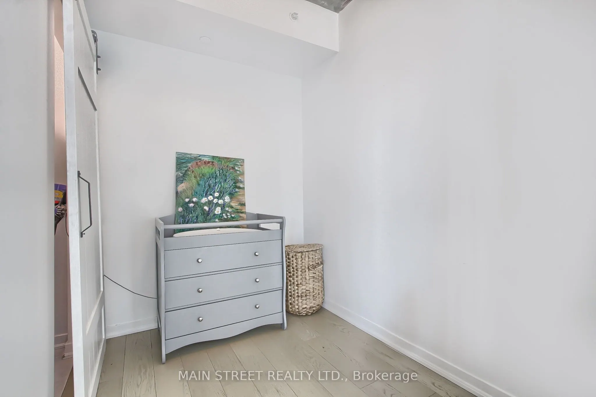 150 East Liberty Street #1213