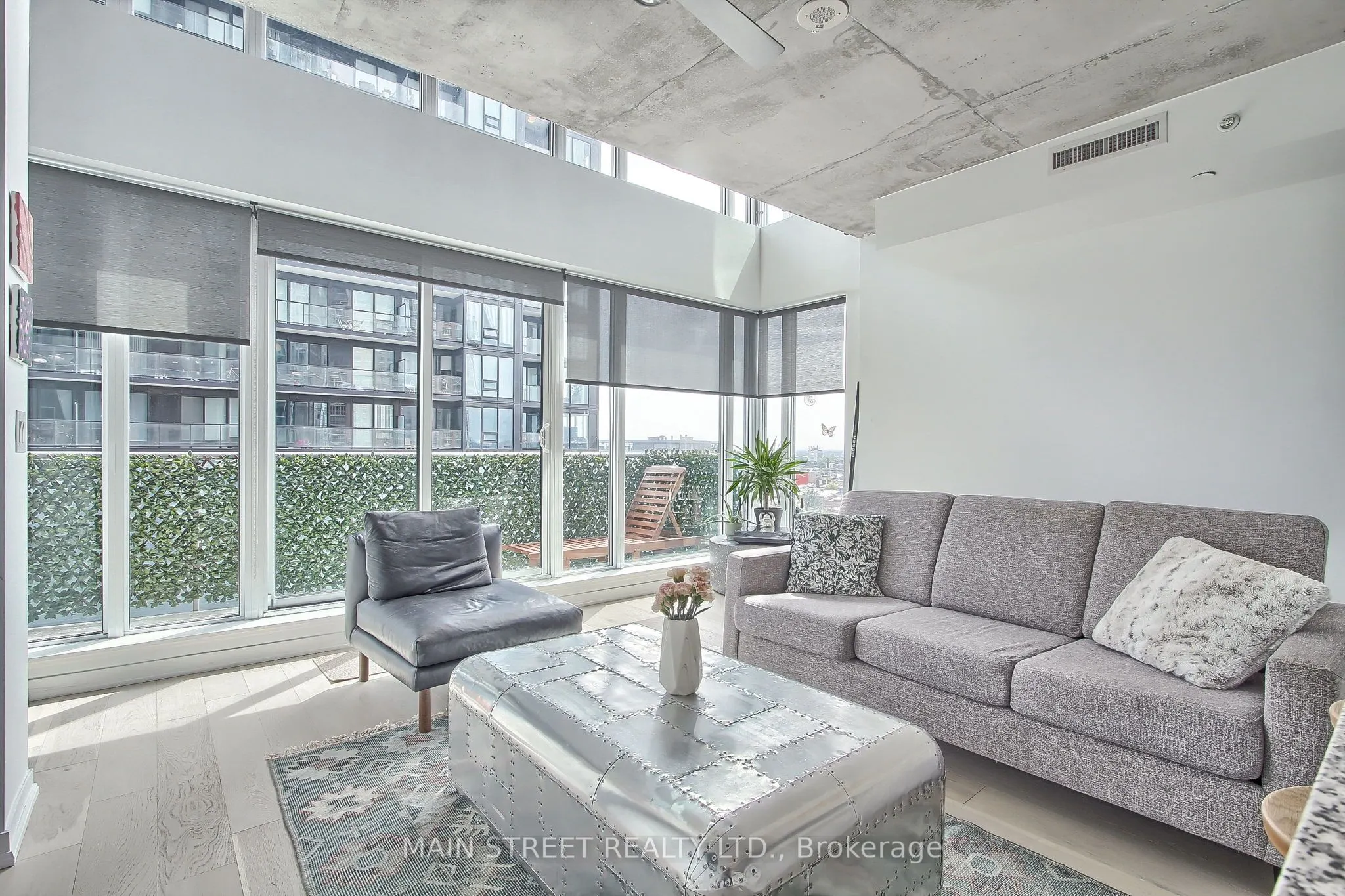 150 East Liberty Street #1213