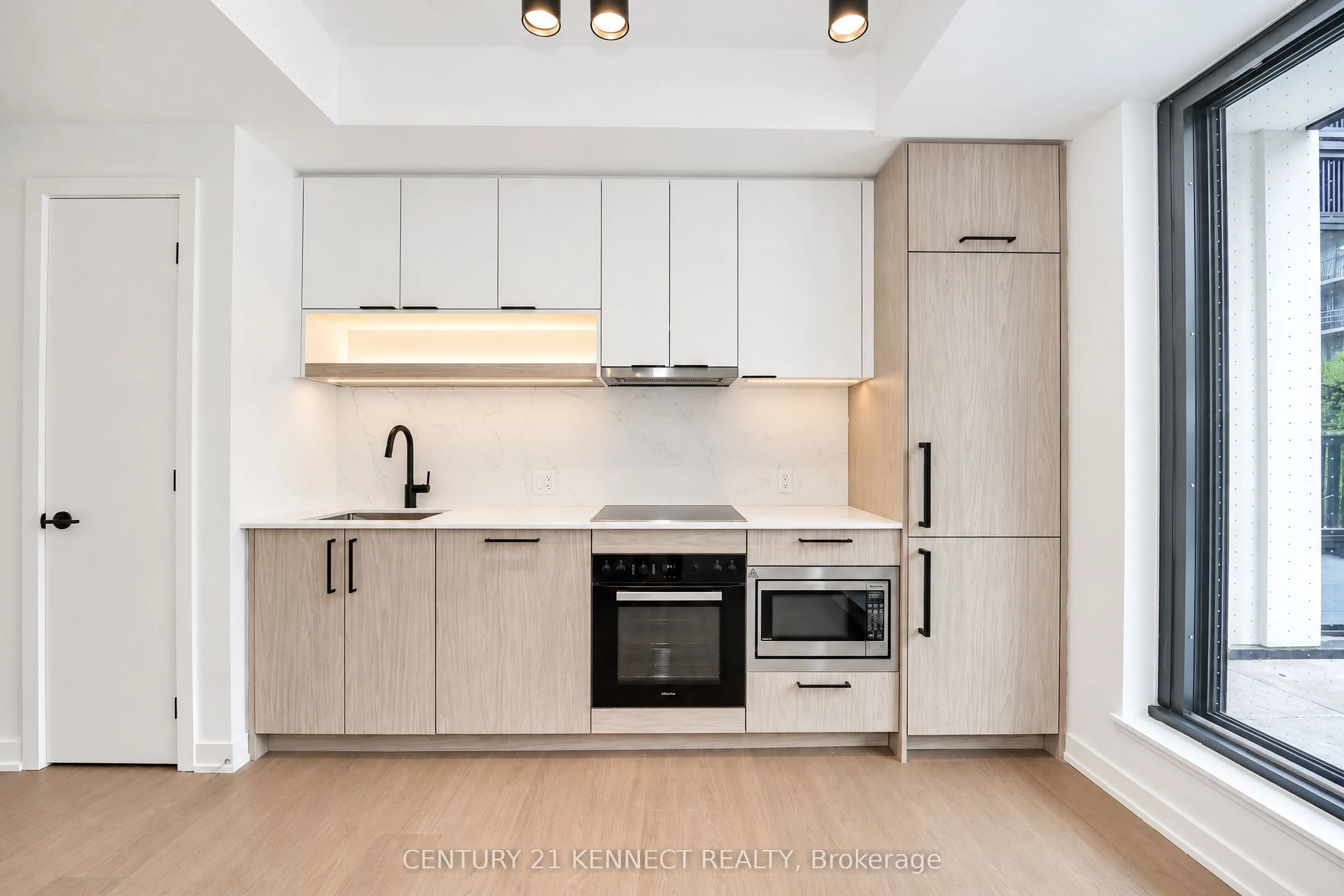 91 Montclair Avenue #527