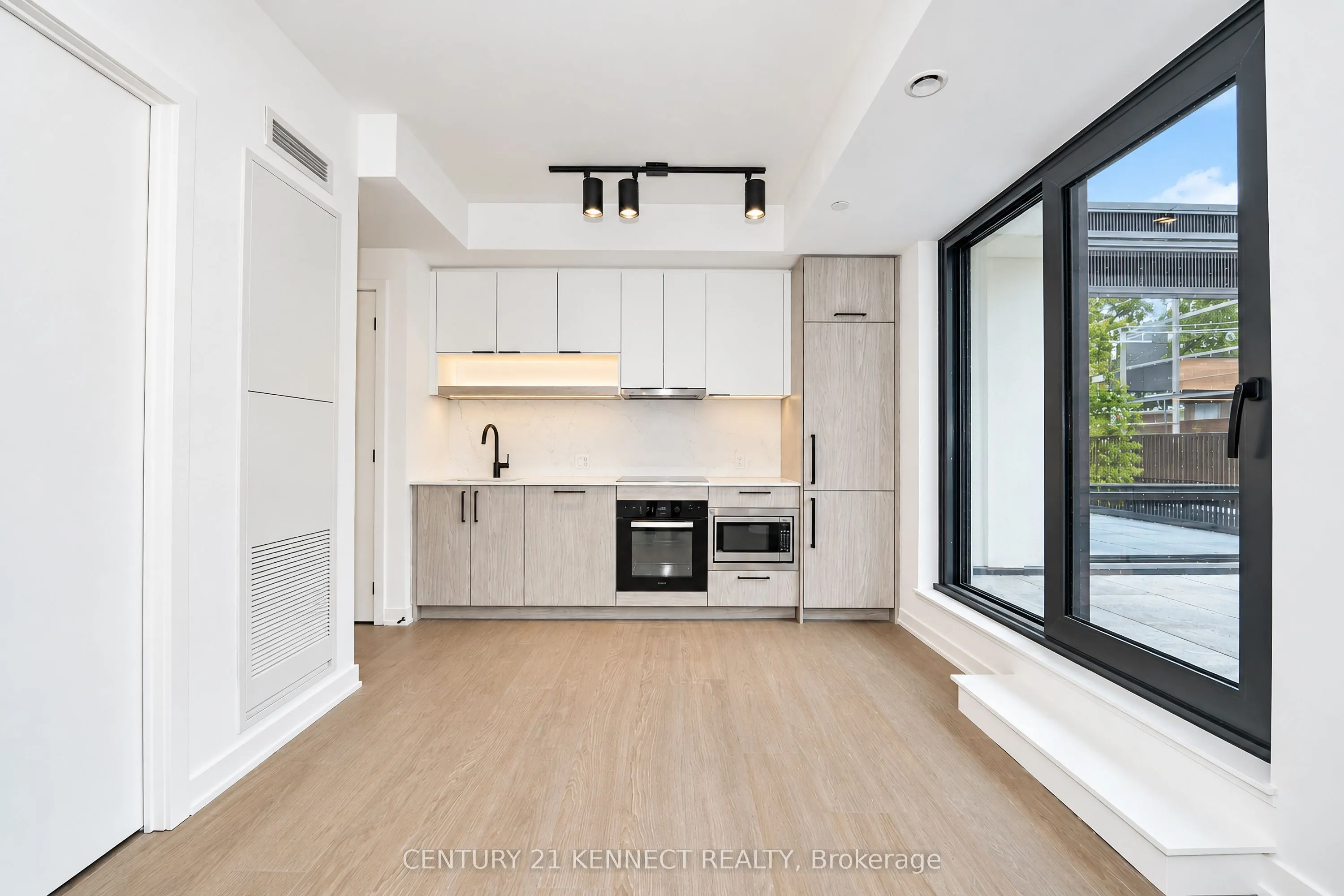 91 Montclair Avenue #527