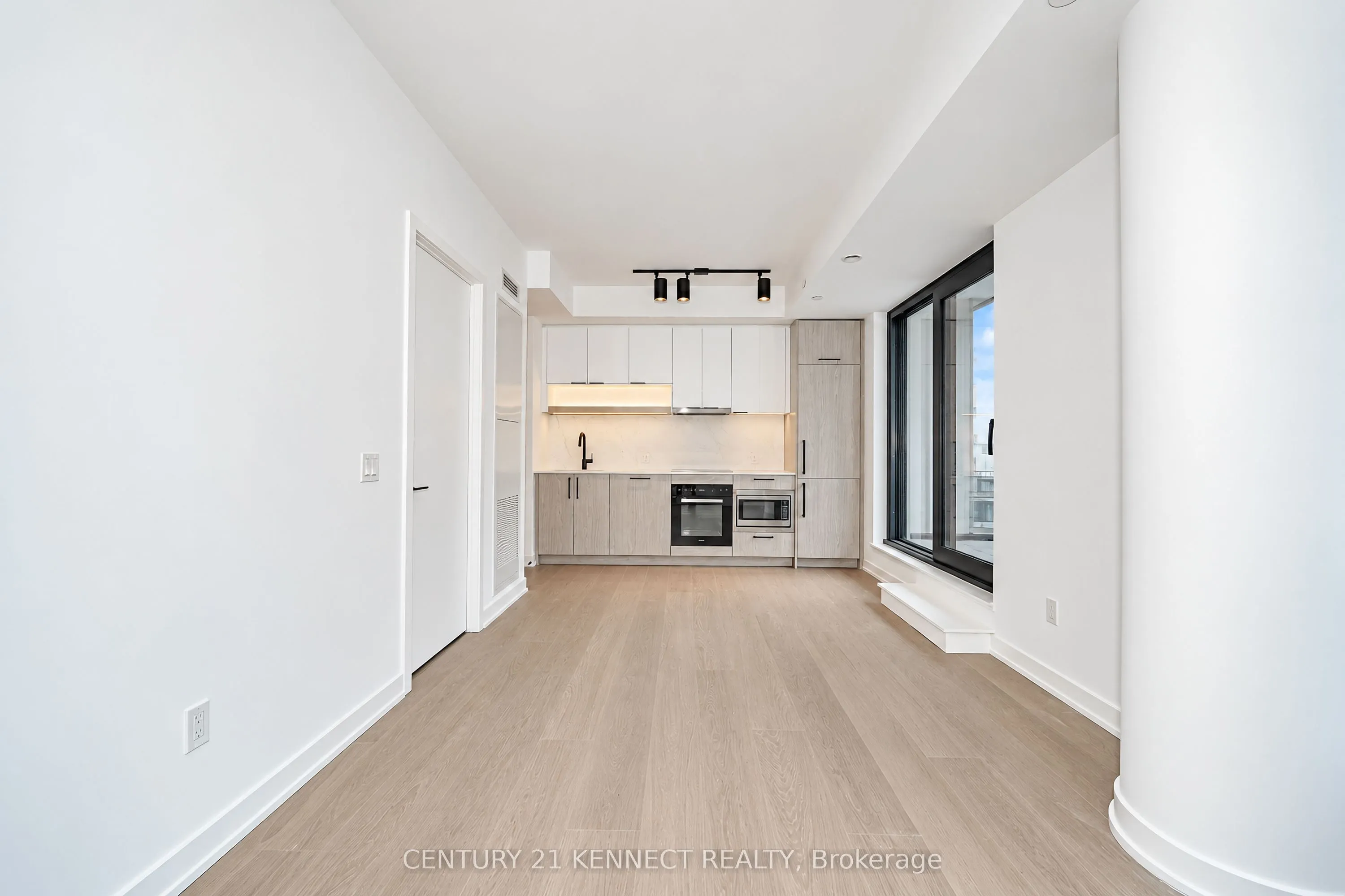 91 Montclair Avenue #527