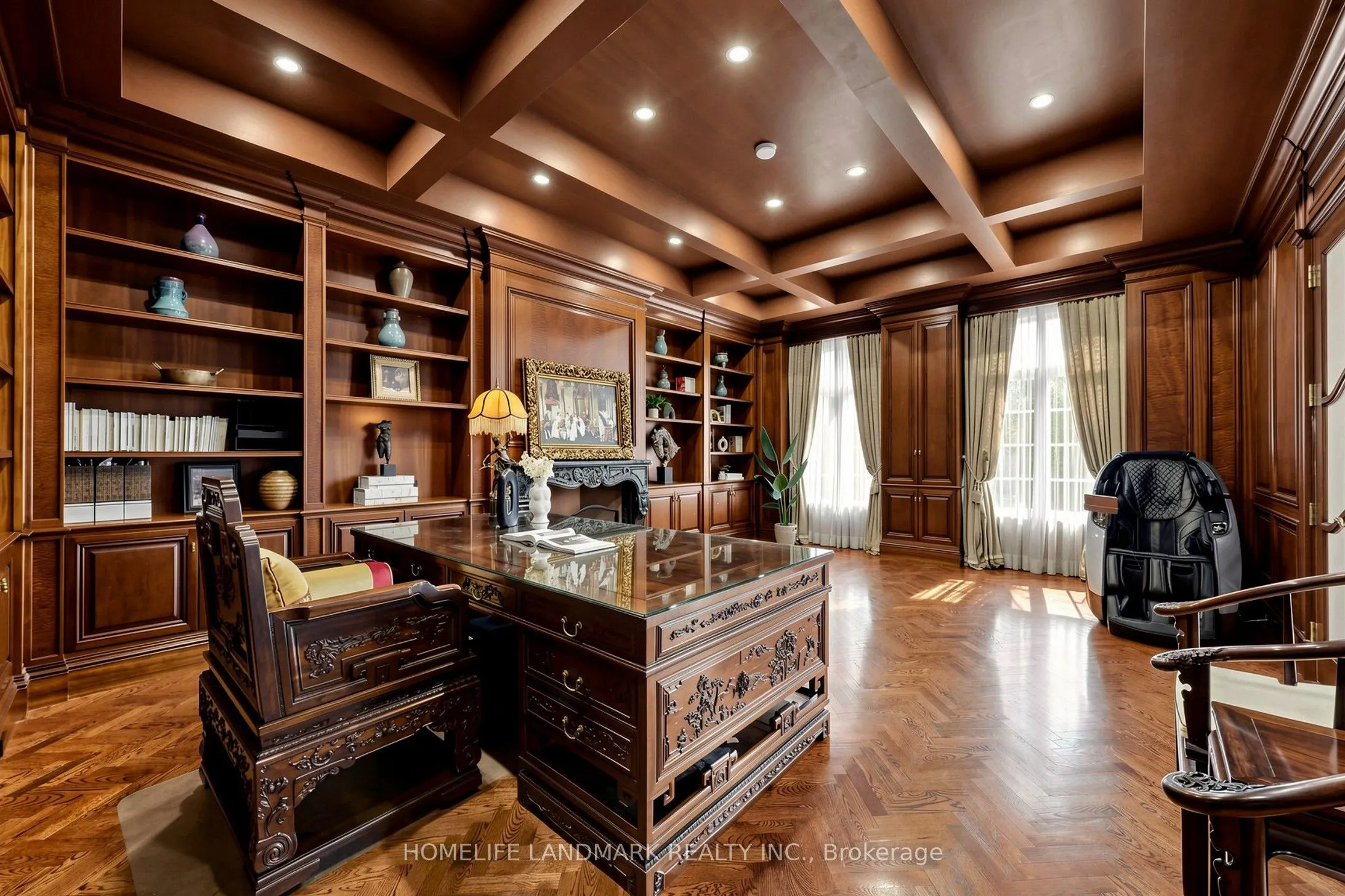 25 The Bridle Path