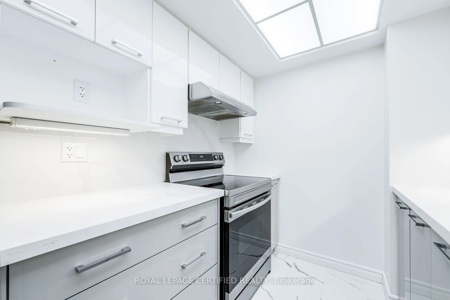 5 Concorde Place #1911