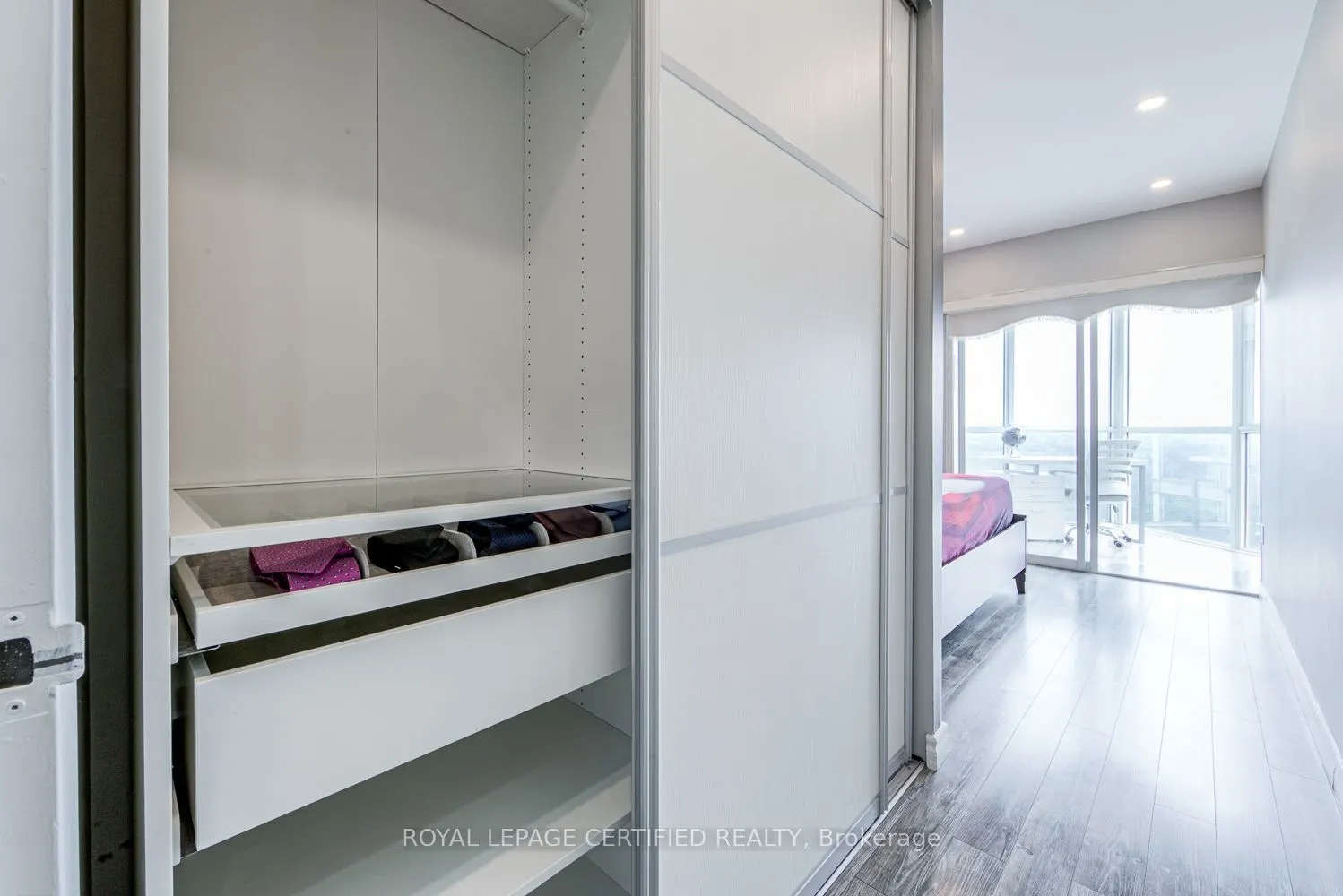 5 Concorde Place #1911