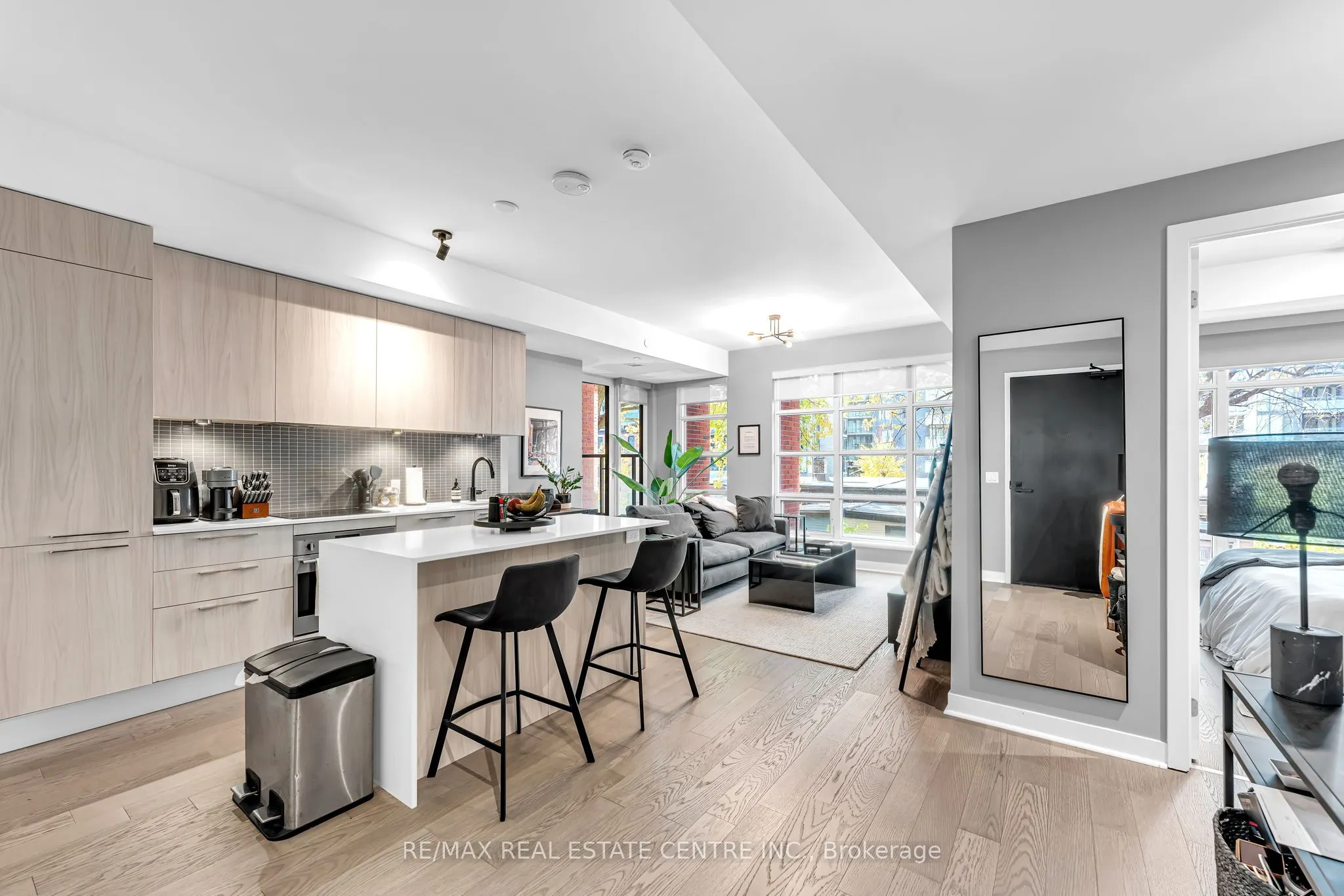 501 Adelaide Street W #306
