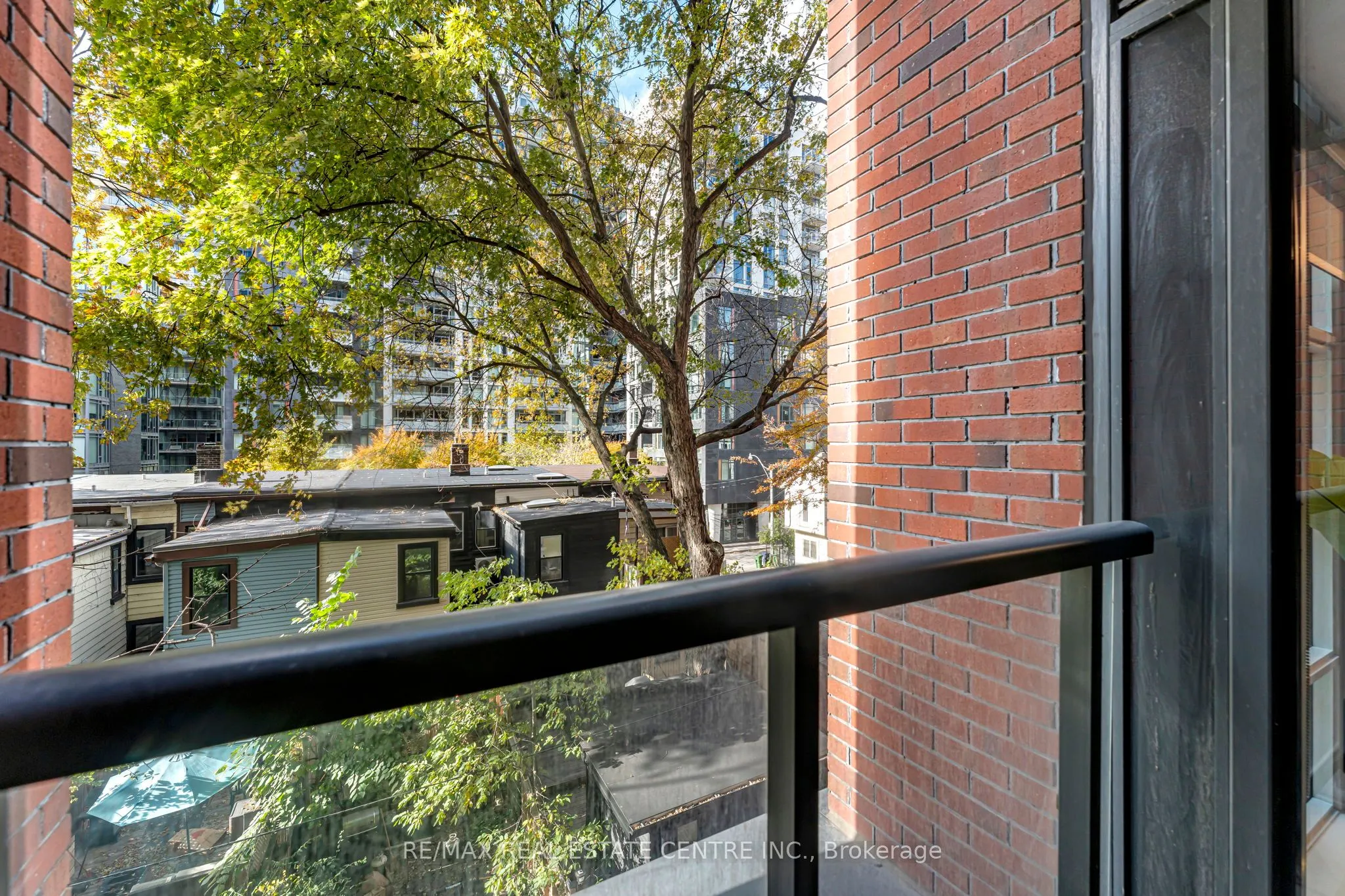 501 Adelaide Street W #306