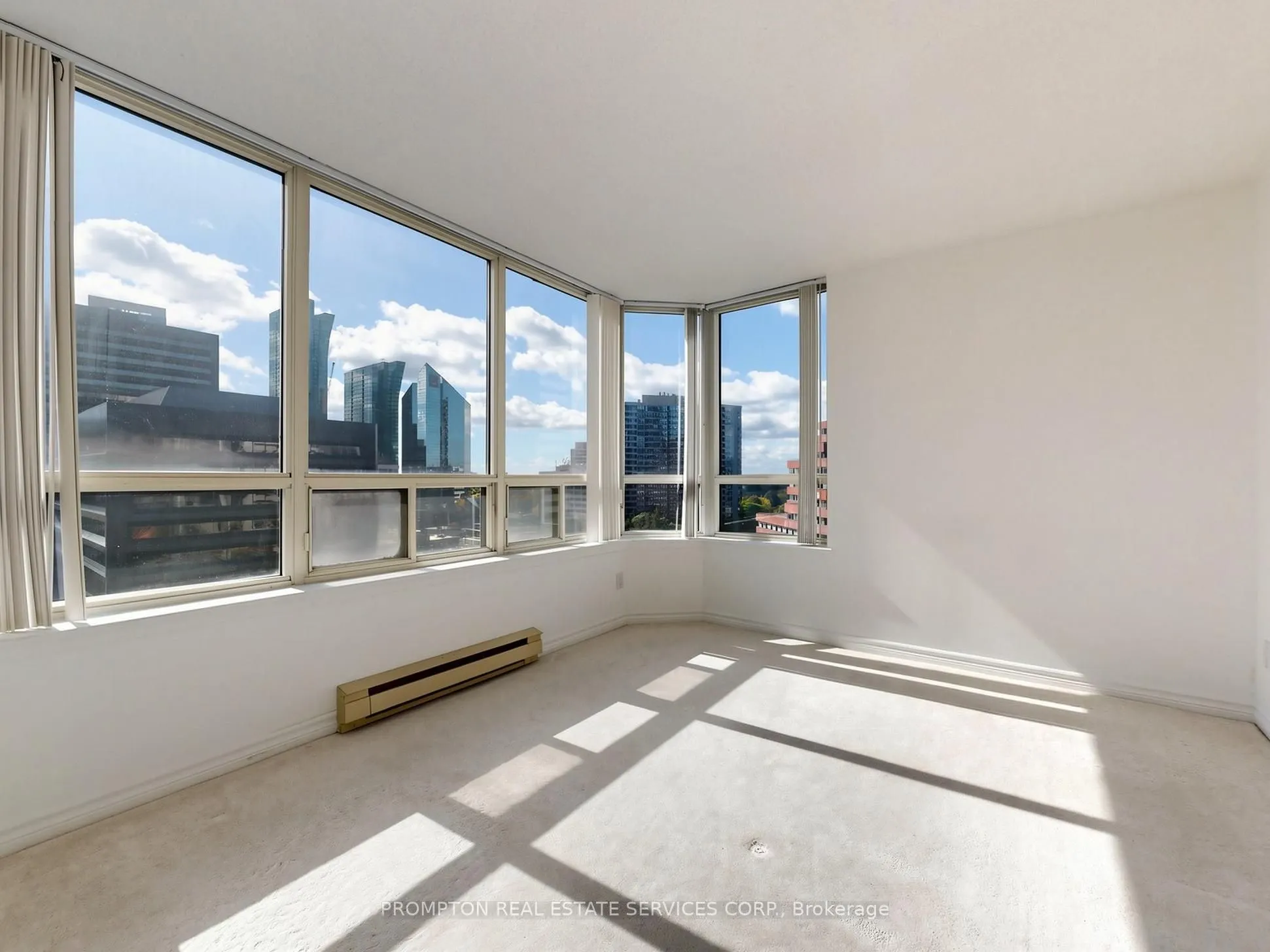 30 Greenfield Avenue #1211