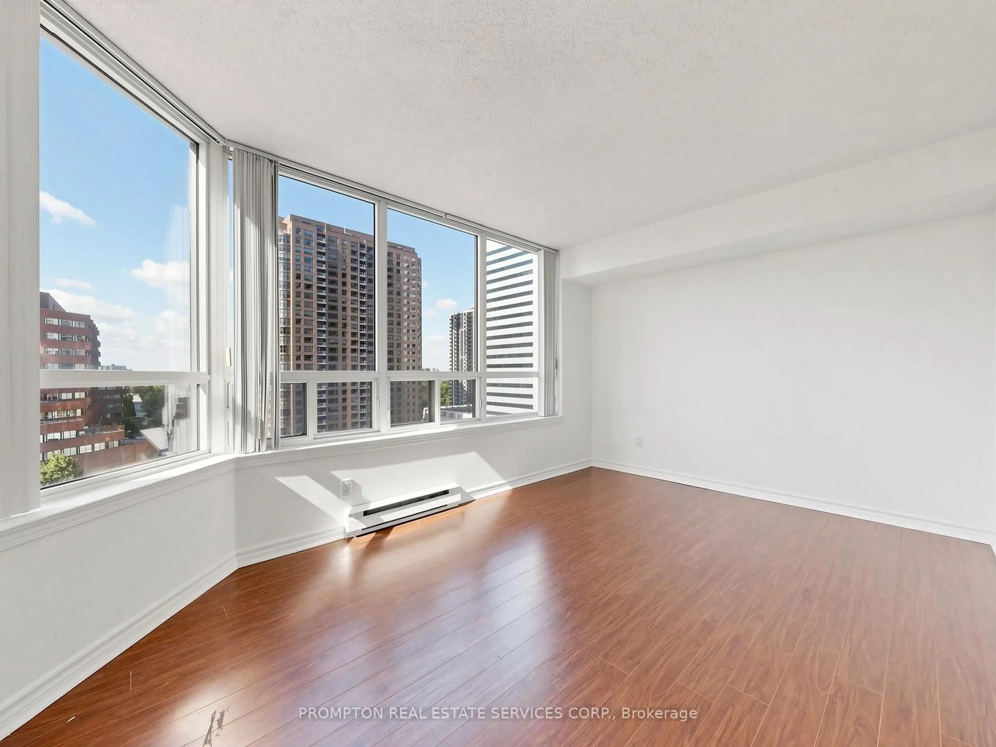 30 Greenfield Avenue #1211
