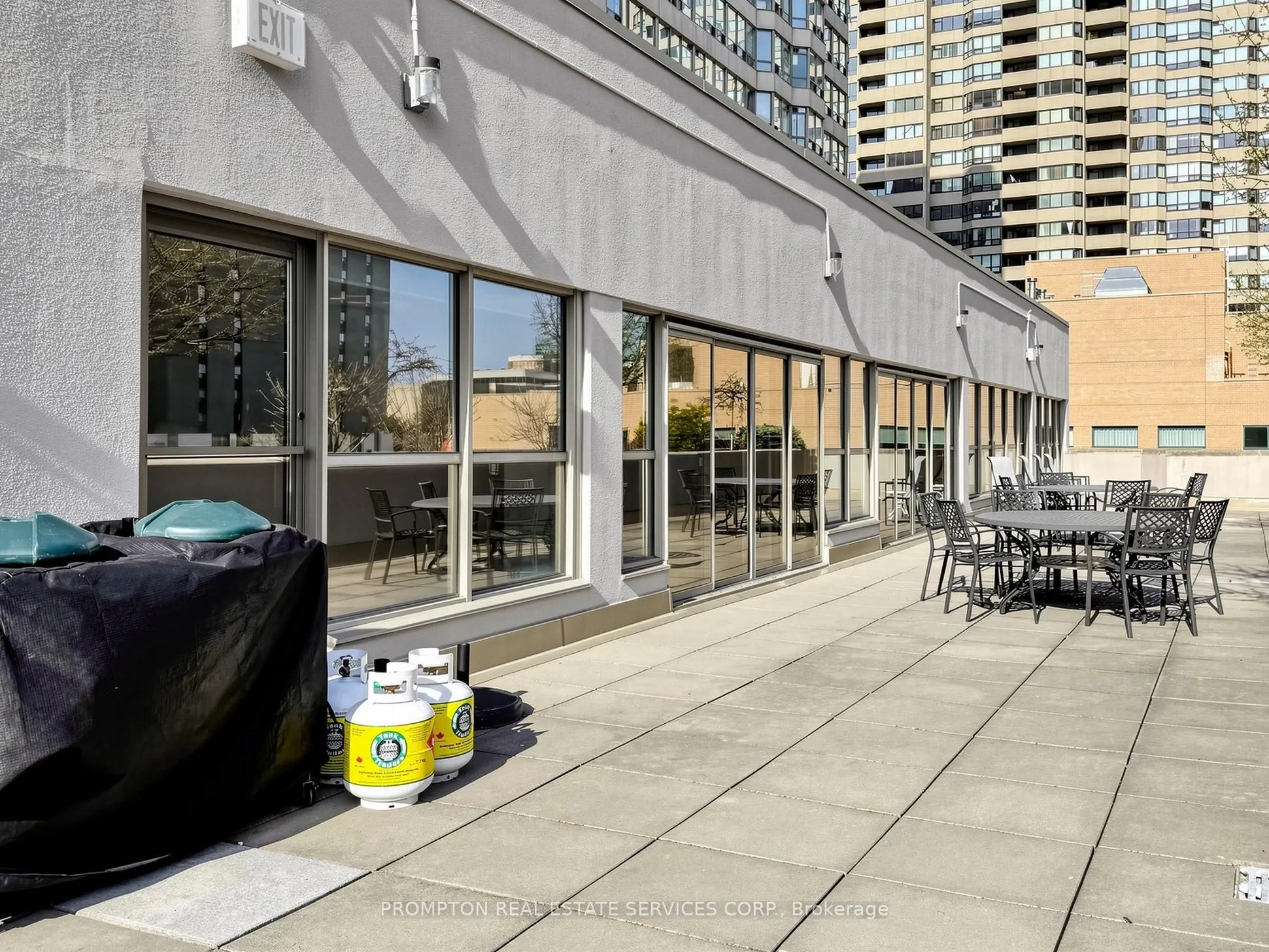 30 Greenfield Avenue #1211
