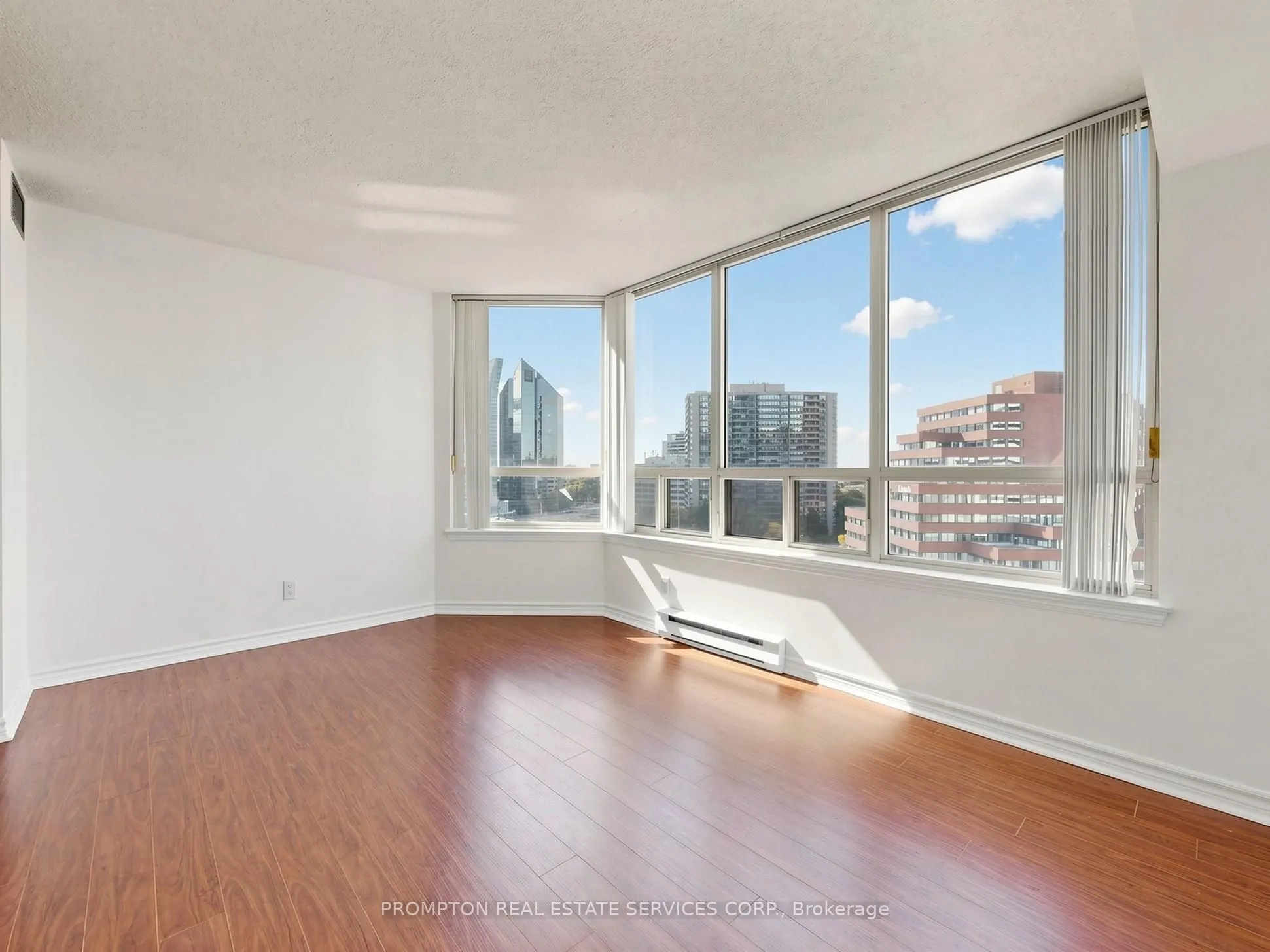 30 Greenfield Avenue #1211