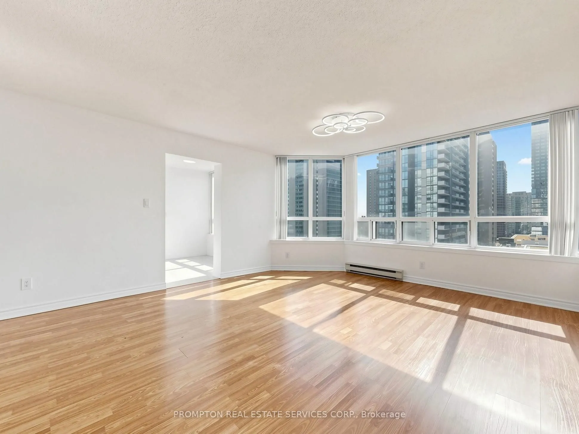 30 Greenfield Avenue #1211