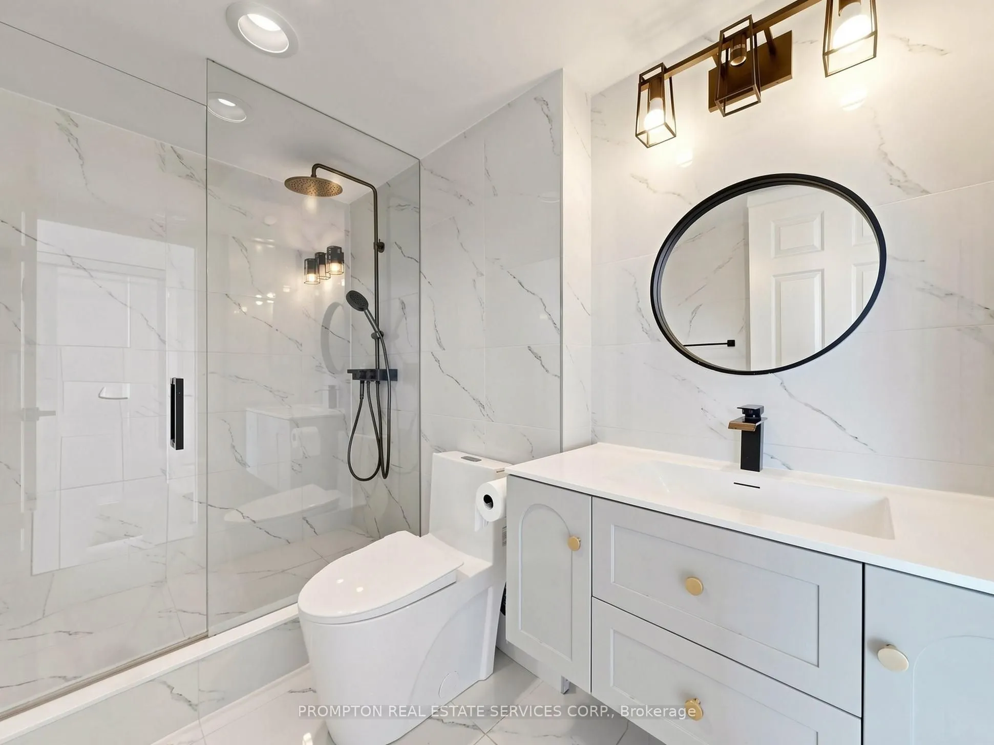 30 Greenfield Avenue #1211