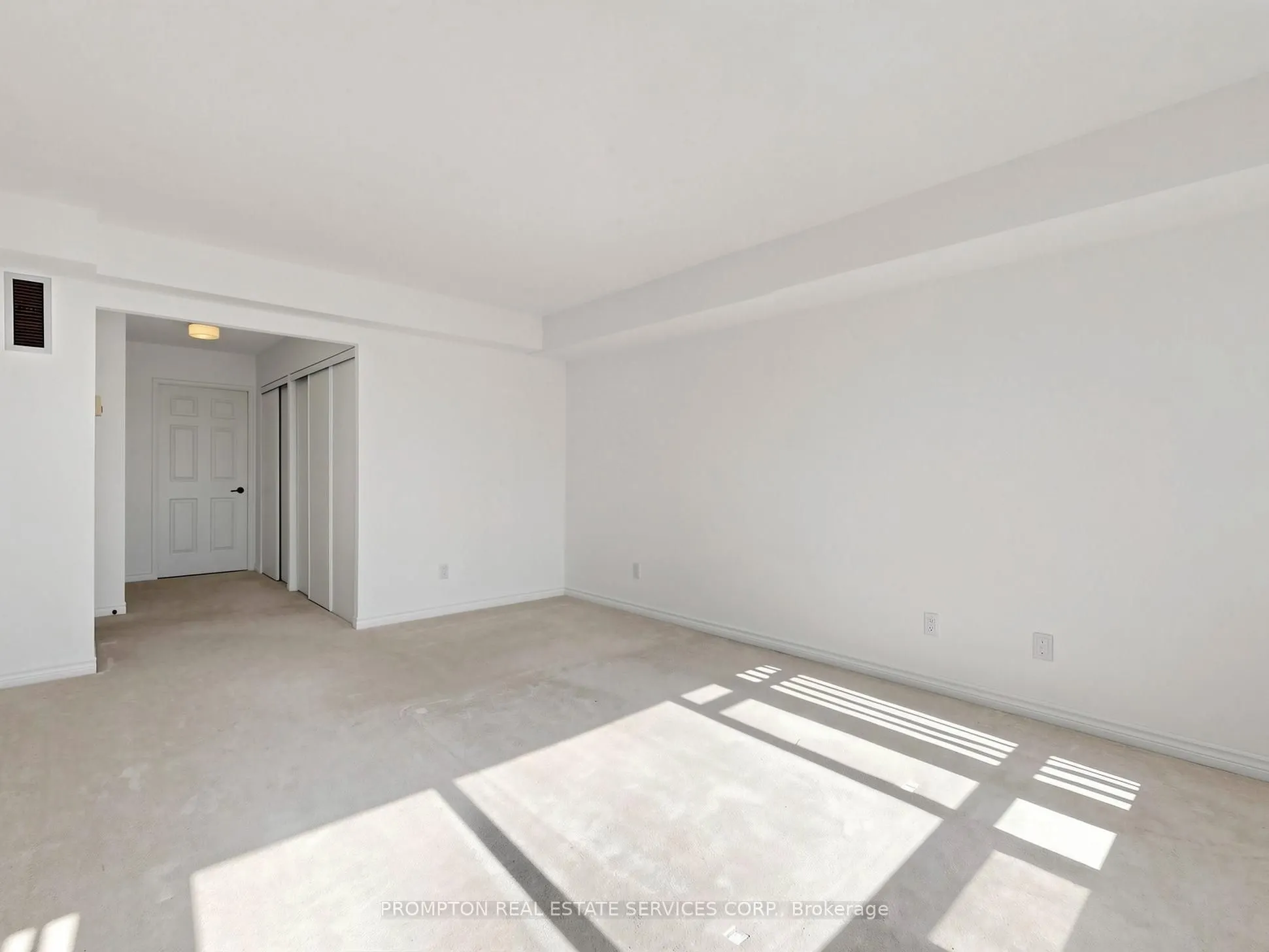 30 Greenfield Avenue #1211